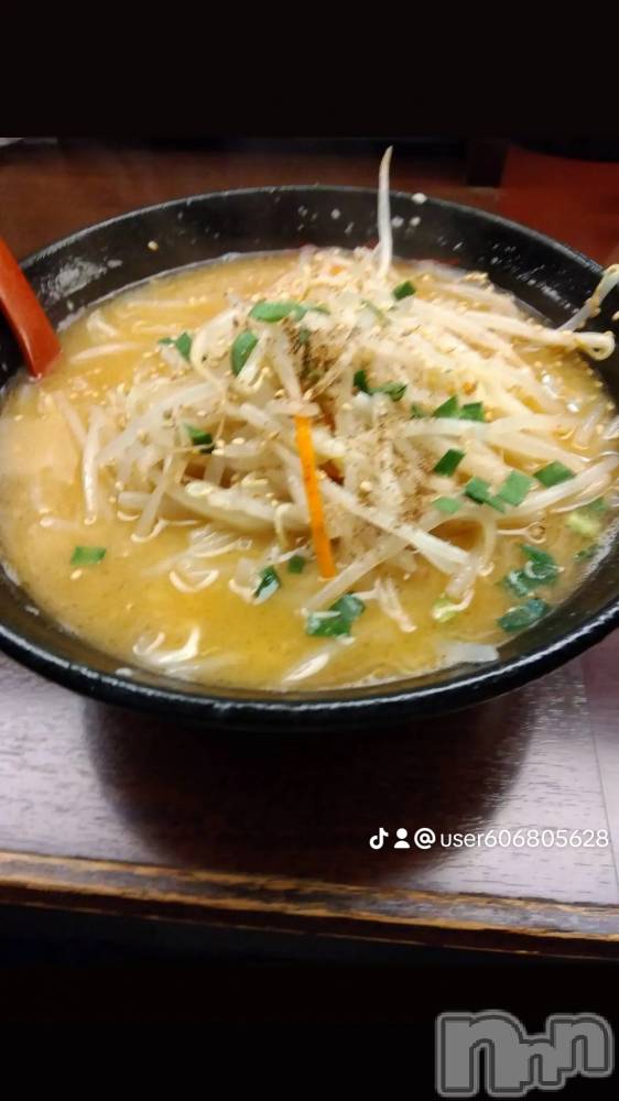 上越デリヘル上越最安値！奥様Deli急便(ジョウエツサイヤスネ！オクサマデリキュウビン) 熟女エロパワー全開　あきほ(54)の2月4日写メブログ「おはようございます(*^^*)」