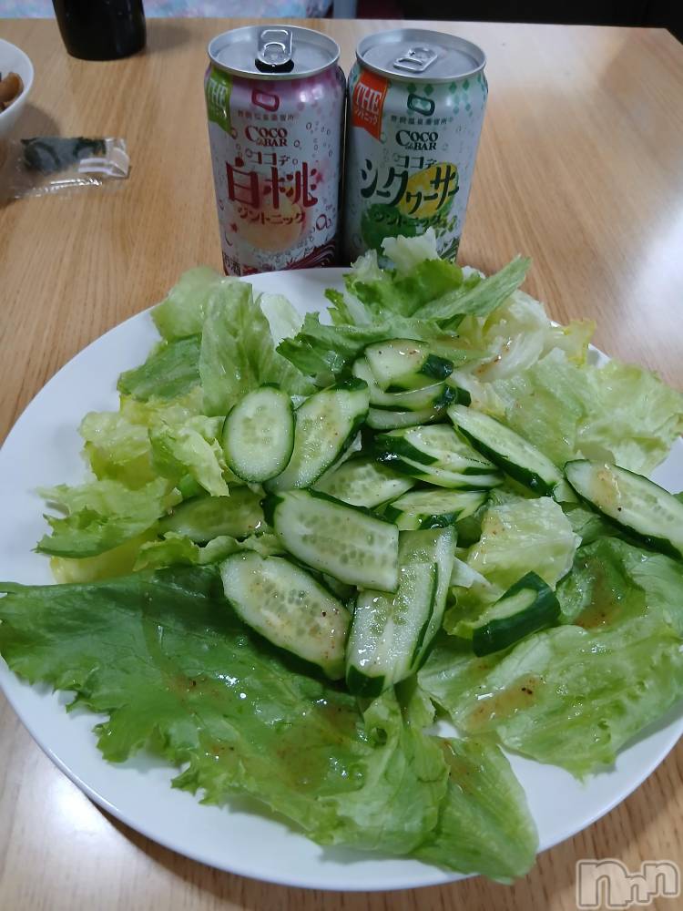 上越デリヘル上越最安値！奥様Deli急便(ジョウエツサイヤスネ！オクサマデリキュウビン) 熟女エロパワー全開　あきほ(54)の4月5日写メブログ「おはようございます🙇」