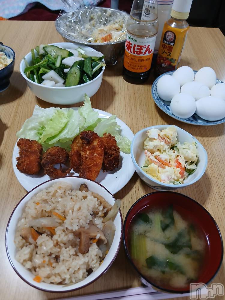 上越デリヘル上越最安値！奥様Deli急便(ジョウエツサイヤスネ！オクサマデリキュウビン) 熟女エロパワー全開　あきほ(54)の4月7日写メブログ「おはようございます🙇」