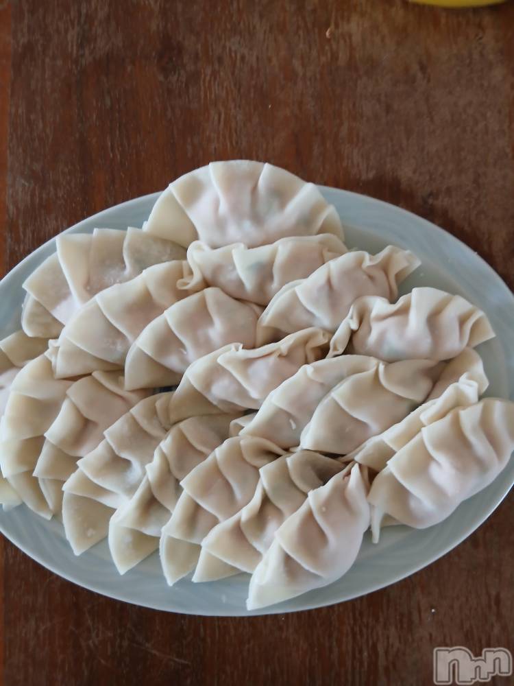 上越デリヘル上越最安値！奥様Deli急便(ジョウエツサイヤスネ！オクサマデリキュウビン) 熟女エロパワー全開　あきほ(54)の4月13日写メブログ「待機中に作りました（笑）」