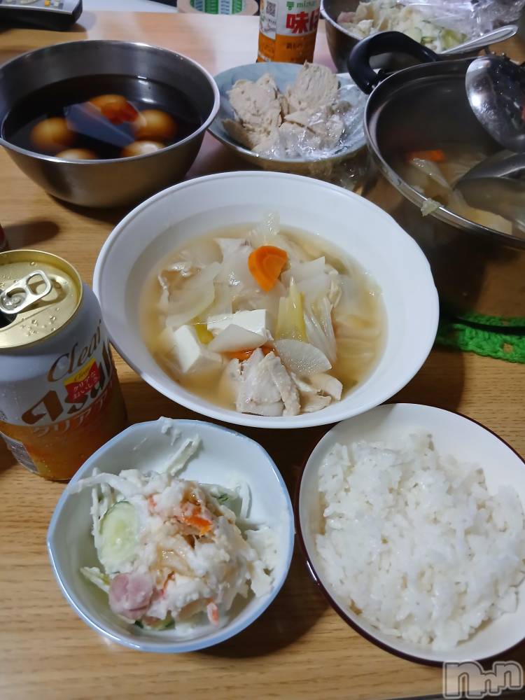 上越デリヘル上越最安値！奥様Deli急便(ジョウエツサイヤスネ！オクサマデリキュウビン) 熟女エロパワー全開　あきほ(54)の9月16日写メブログ「おはよう☔」