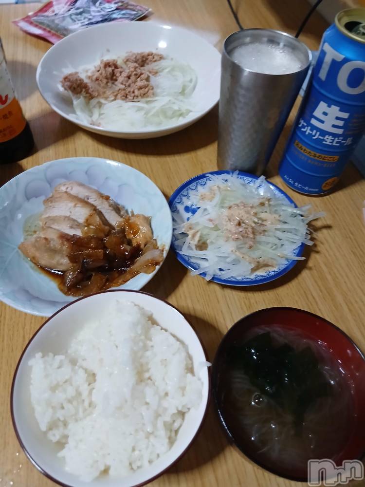 上越デリヘル上越最安値！奥様Deli急便(ジョウエツサイヤスネ！オクサマデリキュウビン) 熟女エロパワー全開　あきほ(54)の10月22日写メブログ「おはようございます🙇」