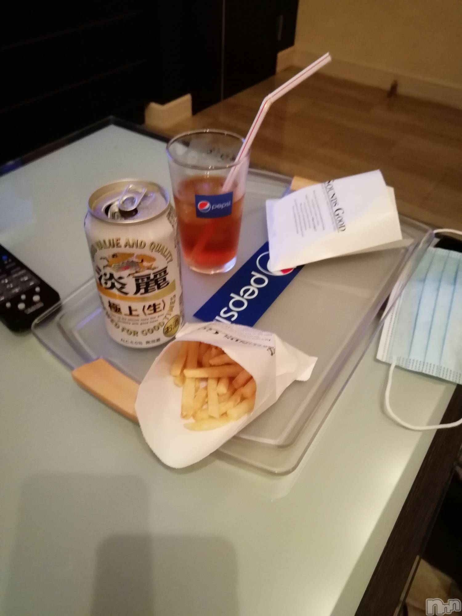 上越デリヘル上越最安値！奥様Deli急便(ジョウエツサイヤスネ！オクサマデリキュウビン)熟女エロパワー全開　あきほ(54)の2020年11月19日写メブログ「伝説さんありがとうございました」