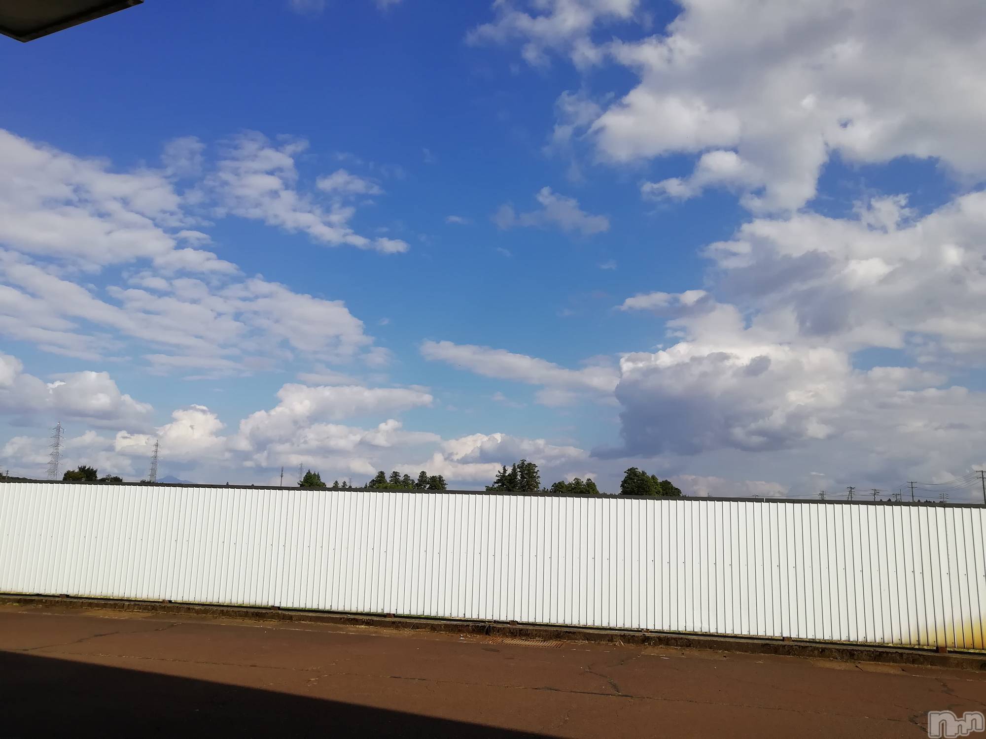 上越デリヘル上越最安値！奥様Deli急便(ジョウエツサイヤスネ！オクサマデリキュウビン)熟女エロパワー全開　あきほ(54)の2022年4月8日写メブログ「熟女と遊びませんか？損はさせないよ🎵」