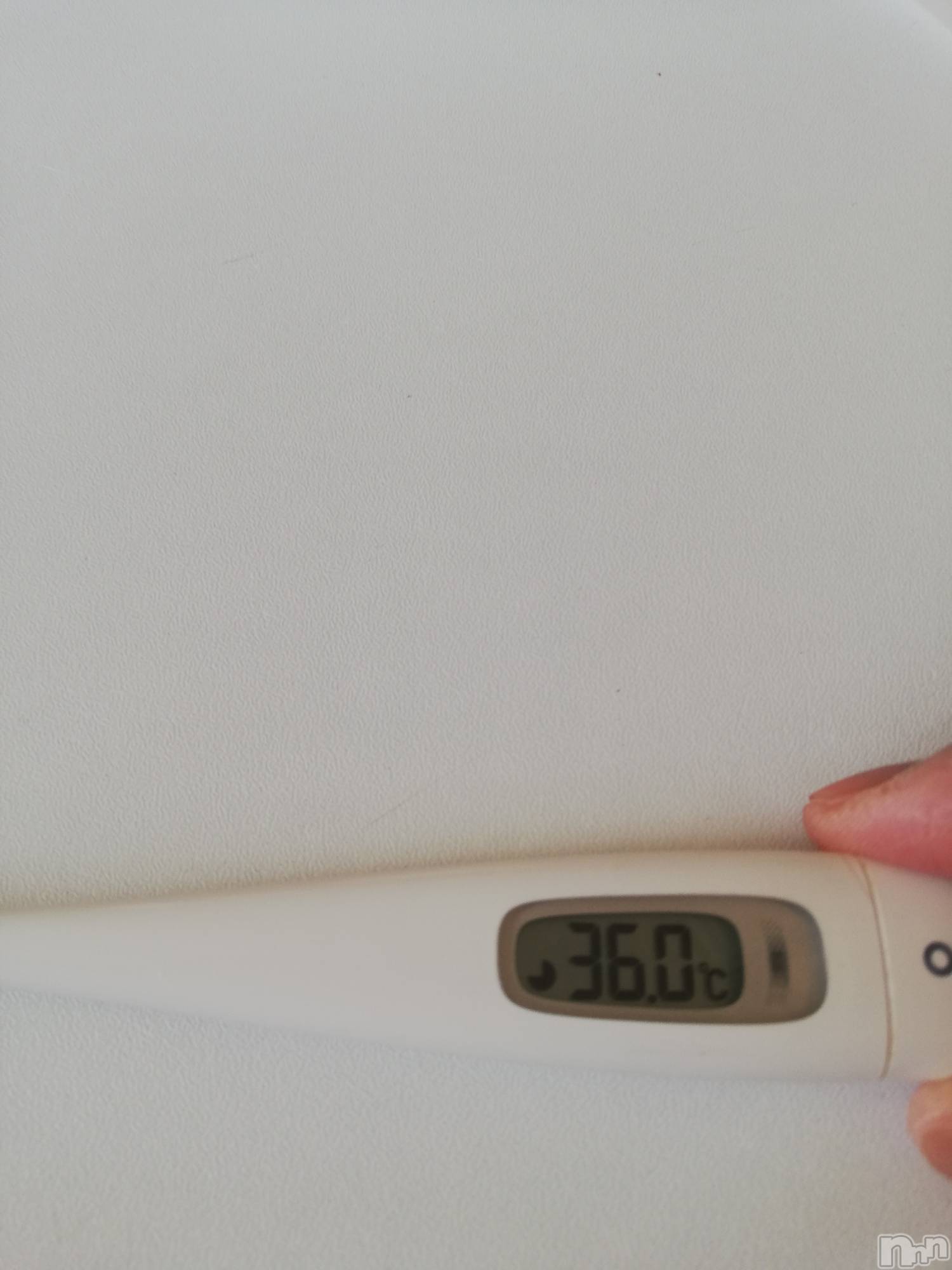 上越デリヘル上越最安値！奥様Deli急便(ジョウエツサイヤスネ！オクサマデリキュウビン)熟女エロパワー全開　あきほ(54)の2022年5月17日写メブログ「おっはよ！」