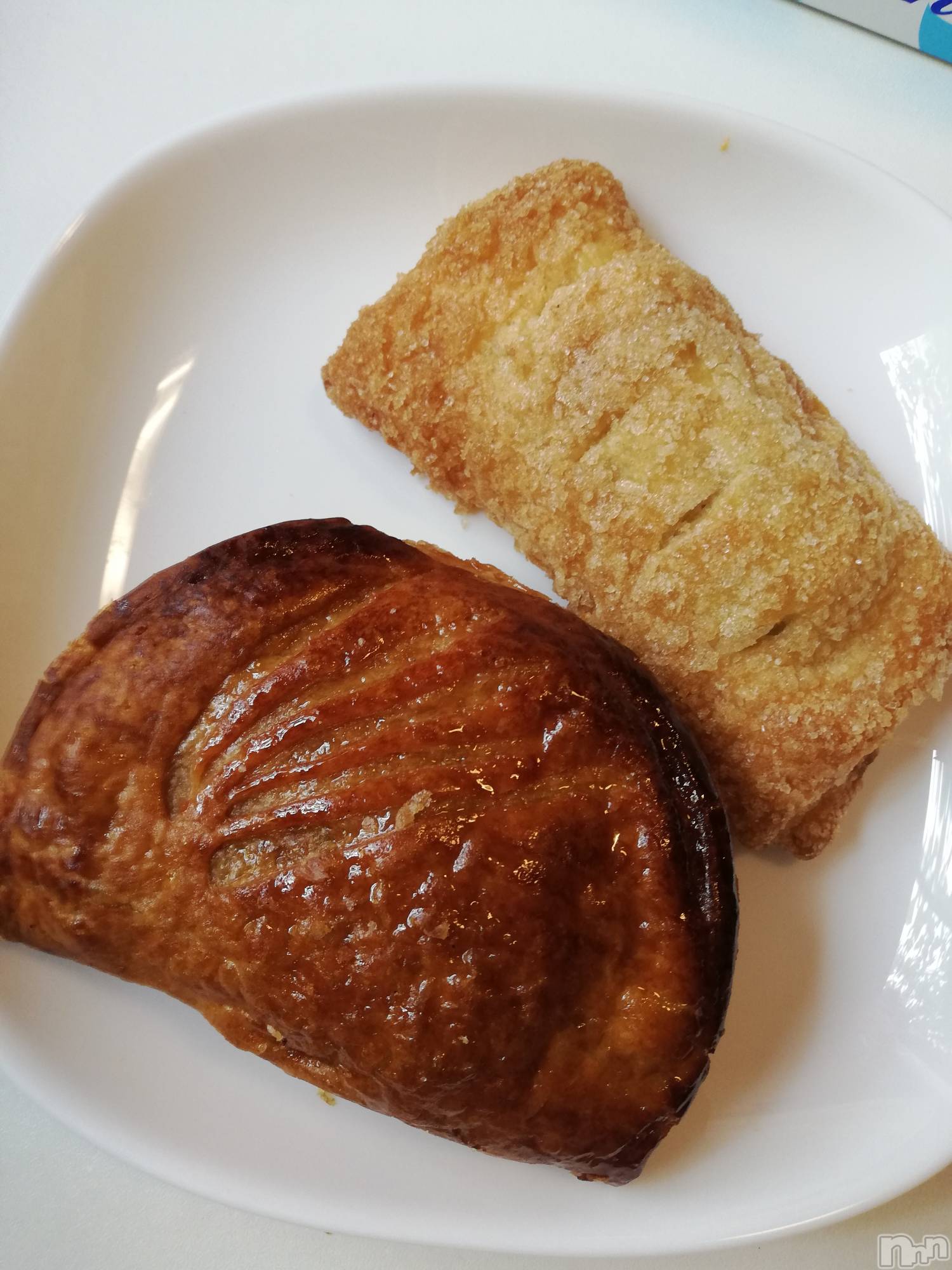 上越デリヘル上越最安値！奥様Deli急便(ジョウエツサイヤスネ！オクサマデリキュウビン)熟女エロパワー全開　あきほ(54)の2022年8月18日写メブログ「熟女と遊びませんか？損はさせないよ🎵」