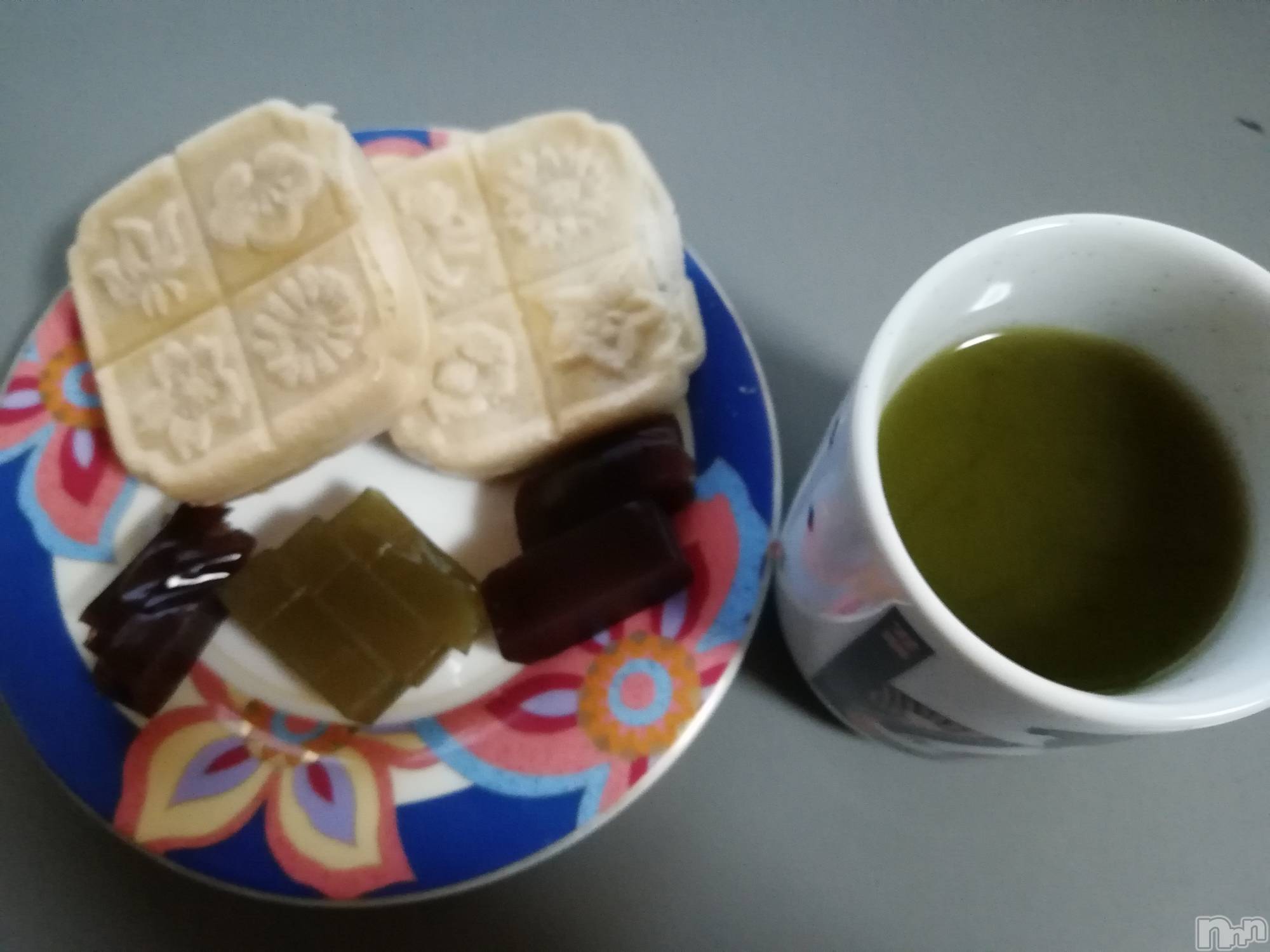 上越デリヘル上越最安値！奥様Deli急便(ジョウエツサイヤスネ！オクサマデリキュウビン)熟女エロパワー全開　あきほ(54)の2022年10月13日写メブログ「カラオケ行きたいのですが🎵そこでイチャイチャ」