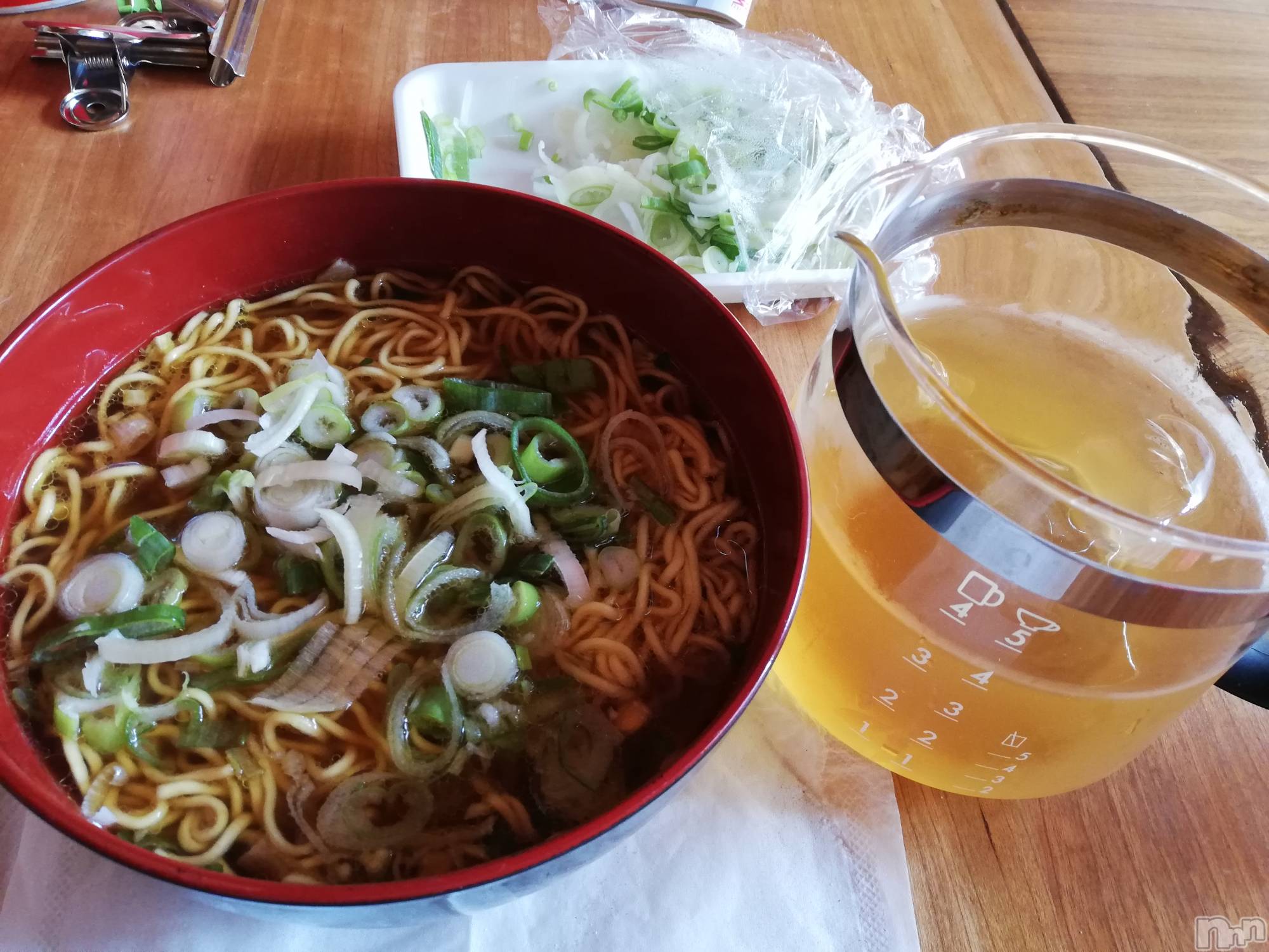 上越デリヘル上越最安値！奥様Deli急便(ジョウエツサイヤスネ！オクサマデリキュウビン)熟女エロパワー全開　あきほ(54)の2022年11月9日写メブログ「お昼ご飯🍜」