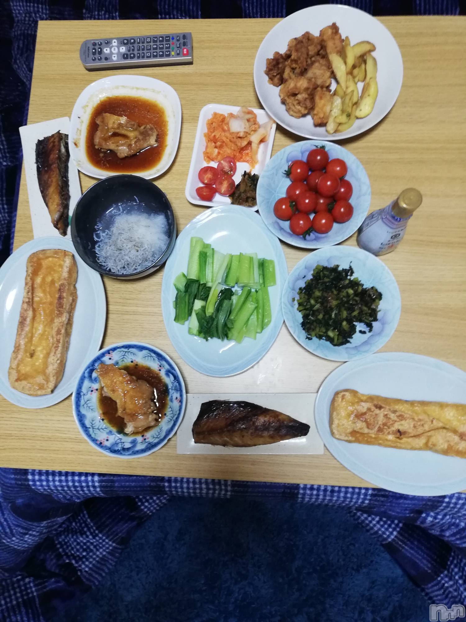 上越デリヘル上越最安値！奥様Deli急便(ジョウエツサイヤスネ！オクサマデリキュウビン)熟女エロパワー全開　あきほ(54)の2022年11月12日写メブログ「今日の夕食」