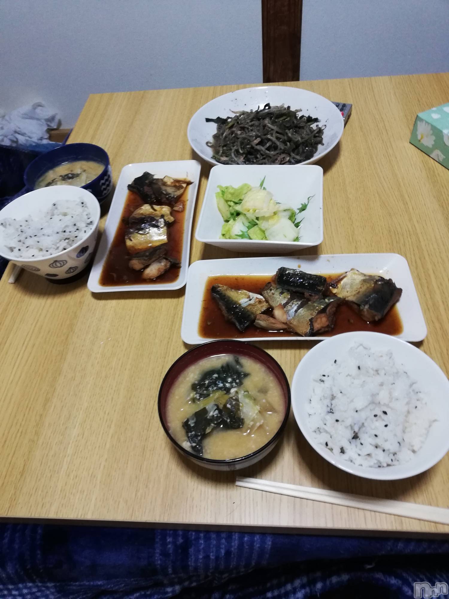 上越デリヘル上越最安値！奥様Deli急便(ジョウエツサイヤスネ！オクサマデリキュウビン)熟女エロパワー全開　あきほ(54)の2022年12月2日写メブログ「夕食です」