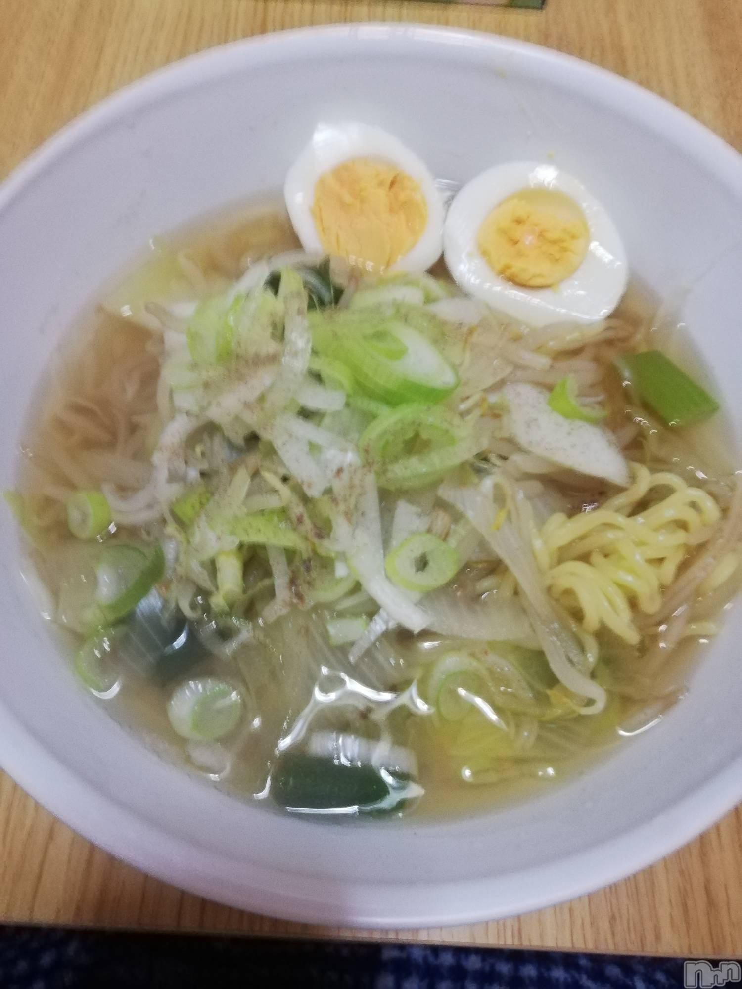 上越デリヘル上越最安値！奥様Deli急便(ジョウエツサイヤスネ！オクサマデリキュウビン)熟女エロパワー全開　あきほ(54)の2022年12月9日写メブログ「おはようございます☺️熟女と……イチャイチャ」