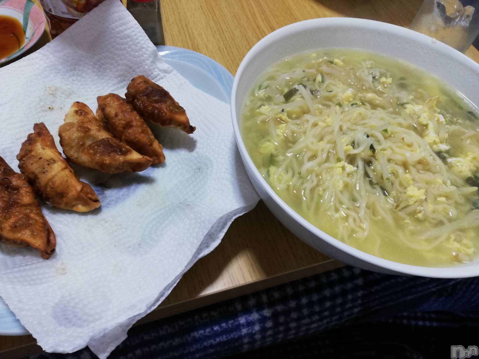 上越デリヘル上越最安値！奥様Deli急便(ジョウエツサイヤスネ！オクサマデリキュウビン)熟女エロパワー全開　あきほ(54)の2023年1月2日写メブログ「早いお昼🍜」