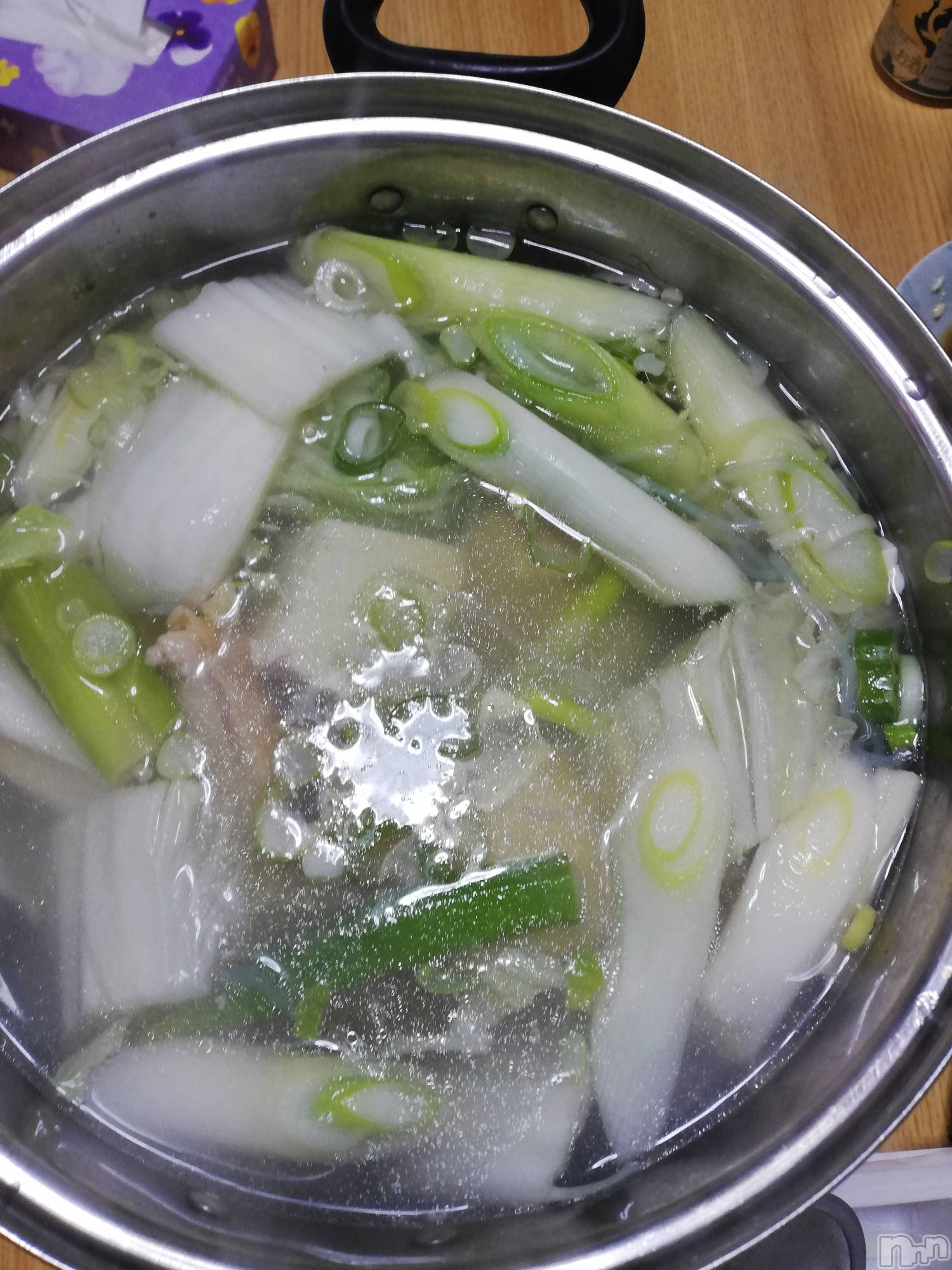 上越デリヘル上越最安値！奥様Deli急便(ジョウエツサイヤスネ！オクサマデリキュウビン)熟女エロパワー全開　あきほ(54)の2023年1月3日写メブログ「湯豆腐中🍲」