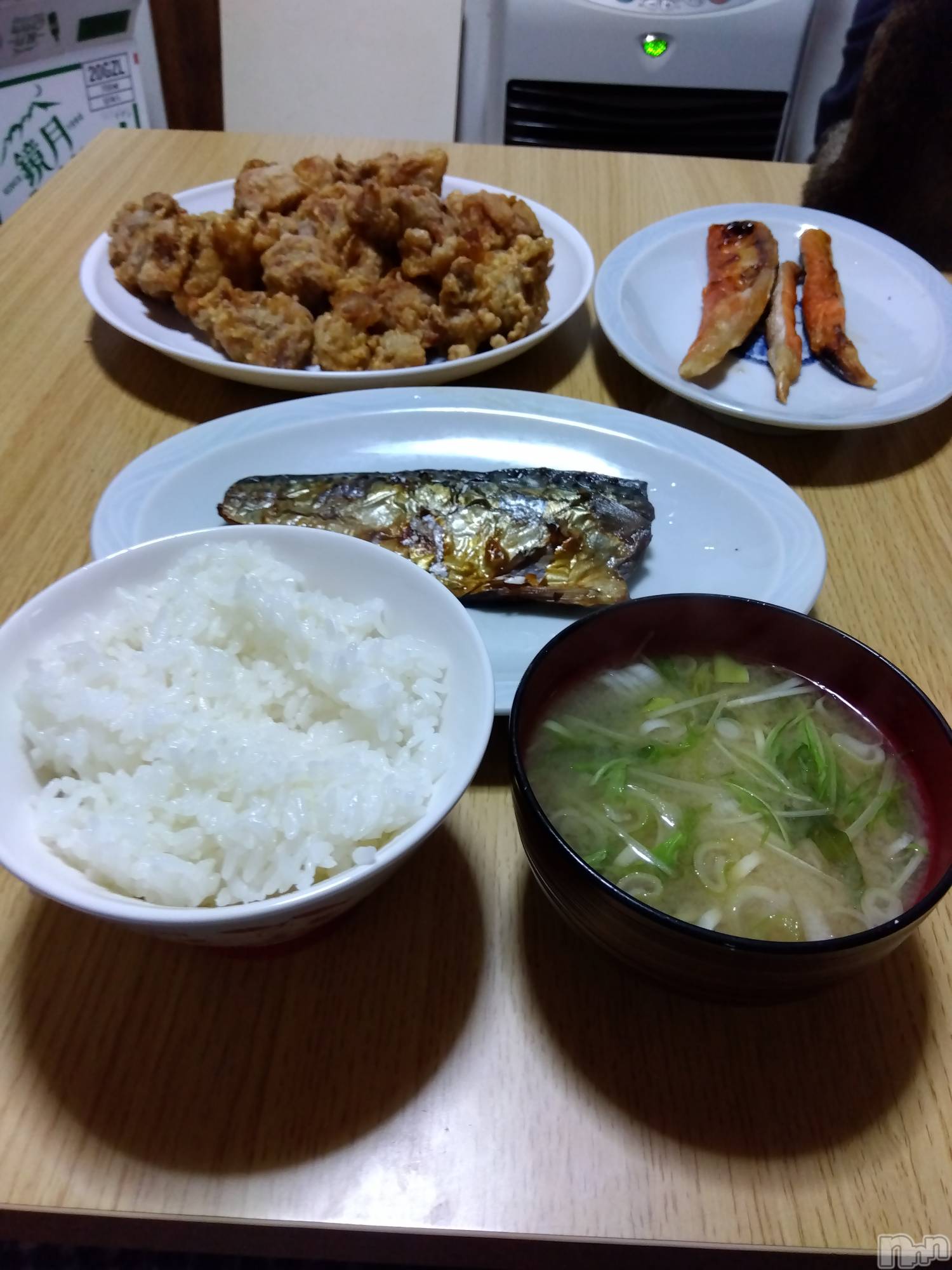 上越デリヘル上越最安値！奥様Deli急便(ジョウエツサイヤスネ！オクサマデリキュウビン)熟女エロパワー全開　あきほ(54)の2023年3月6日写メブログ「お仕事お疲れ様でした🍻」