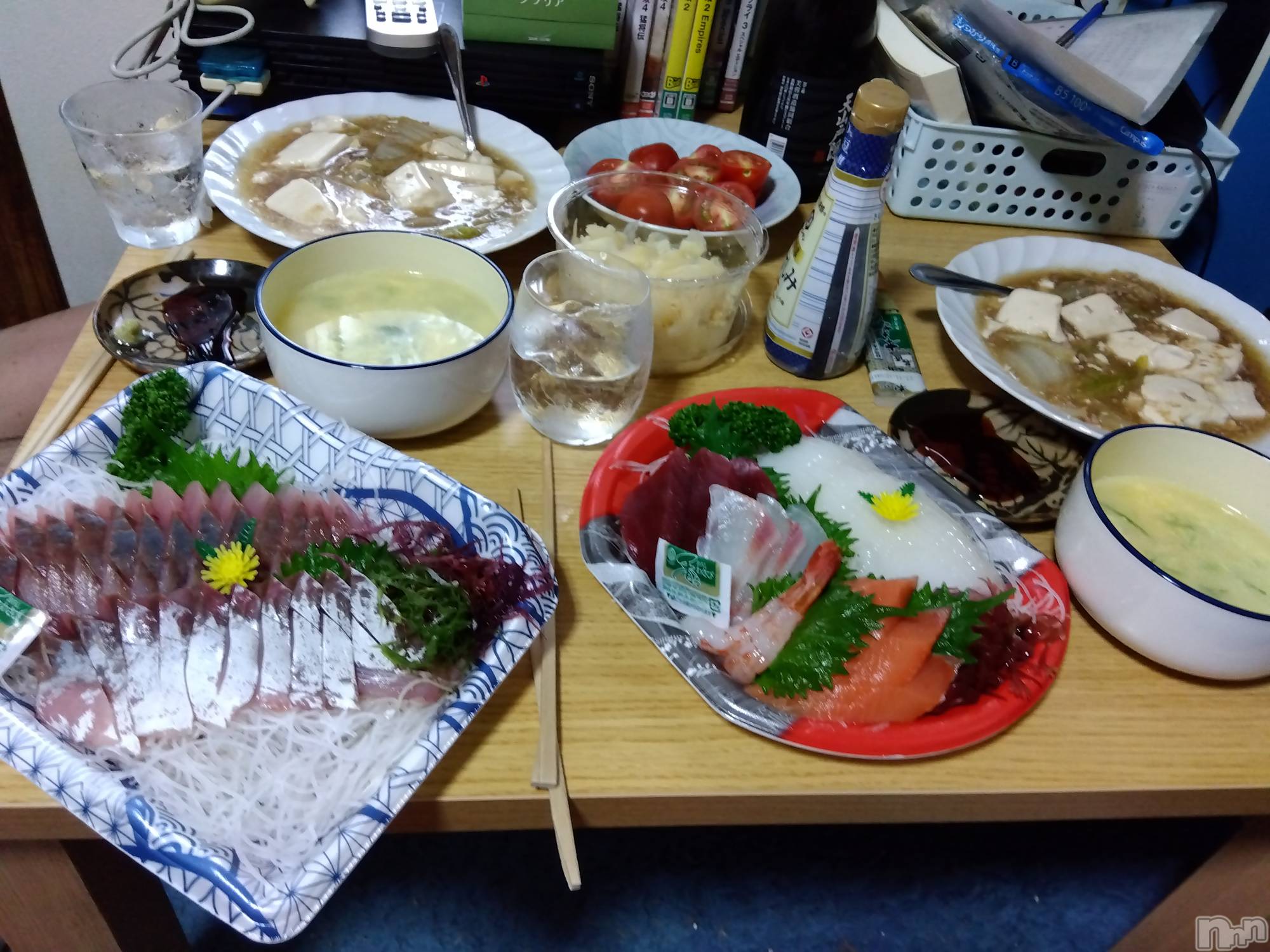 上越デリヘル上越最安値！奥様Deli急便(ジョウエツサイヤスネ！オクサマデリキュウビン)熟女エロパワー全開　あきほ(54)の2023年6月28日写メブログ「パーティー中」