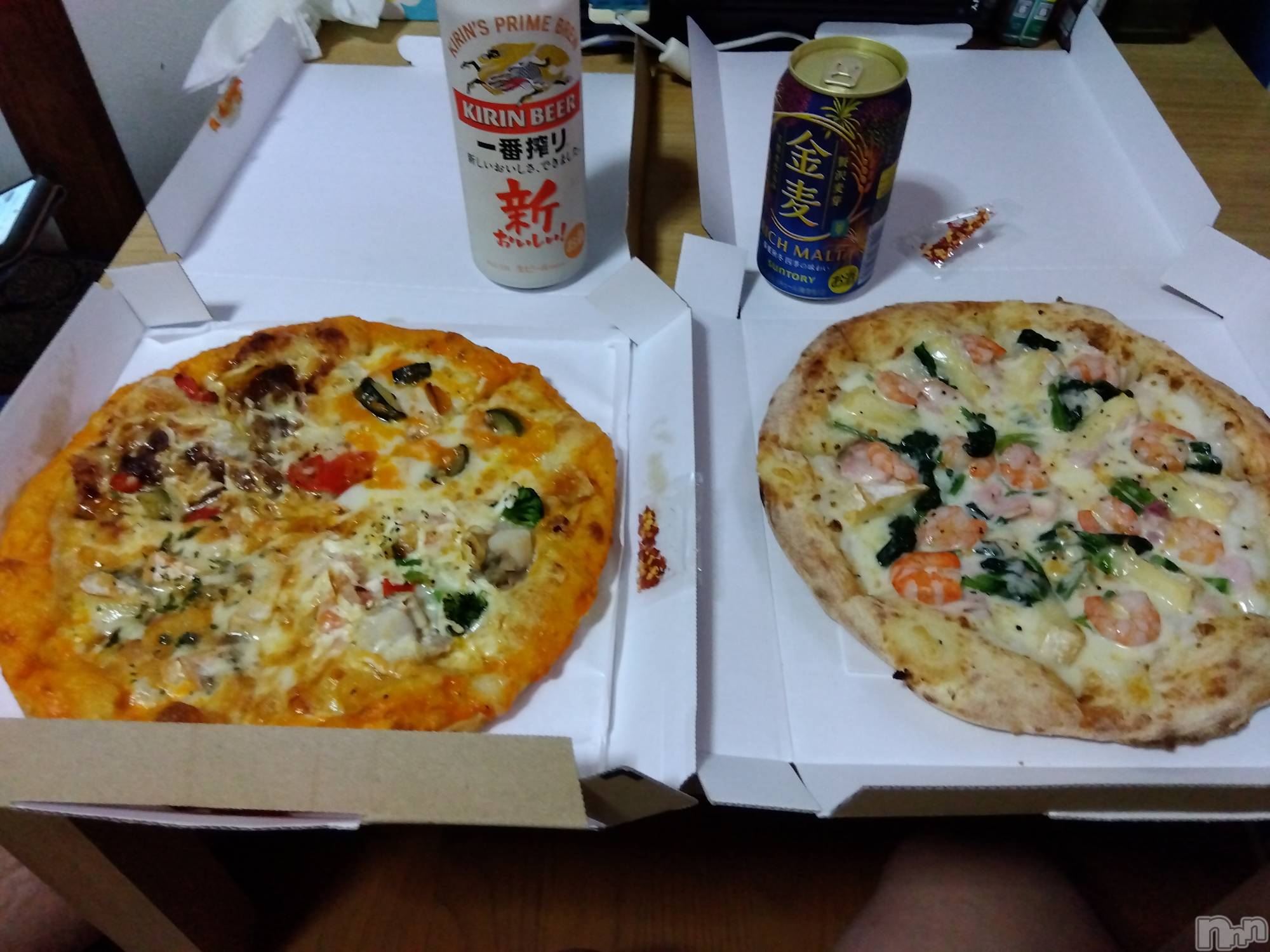 上越デリヘル上越最安値！奥様Deli急便(ジョウエツサイヤスネ！オクサマデリキュウビン)熟女エロパワー全開　あきほ(54)の2023年7月9日写メブログ「贅沢な夕食🍕」