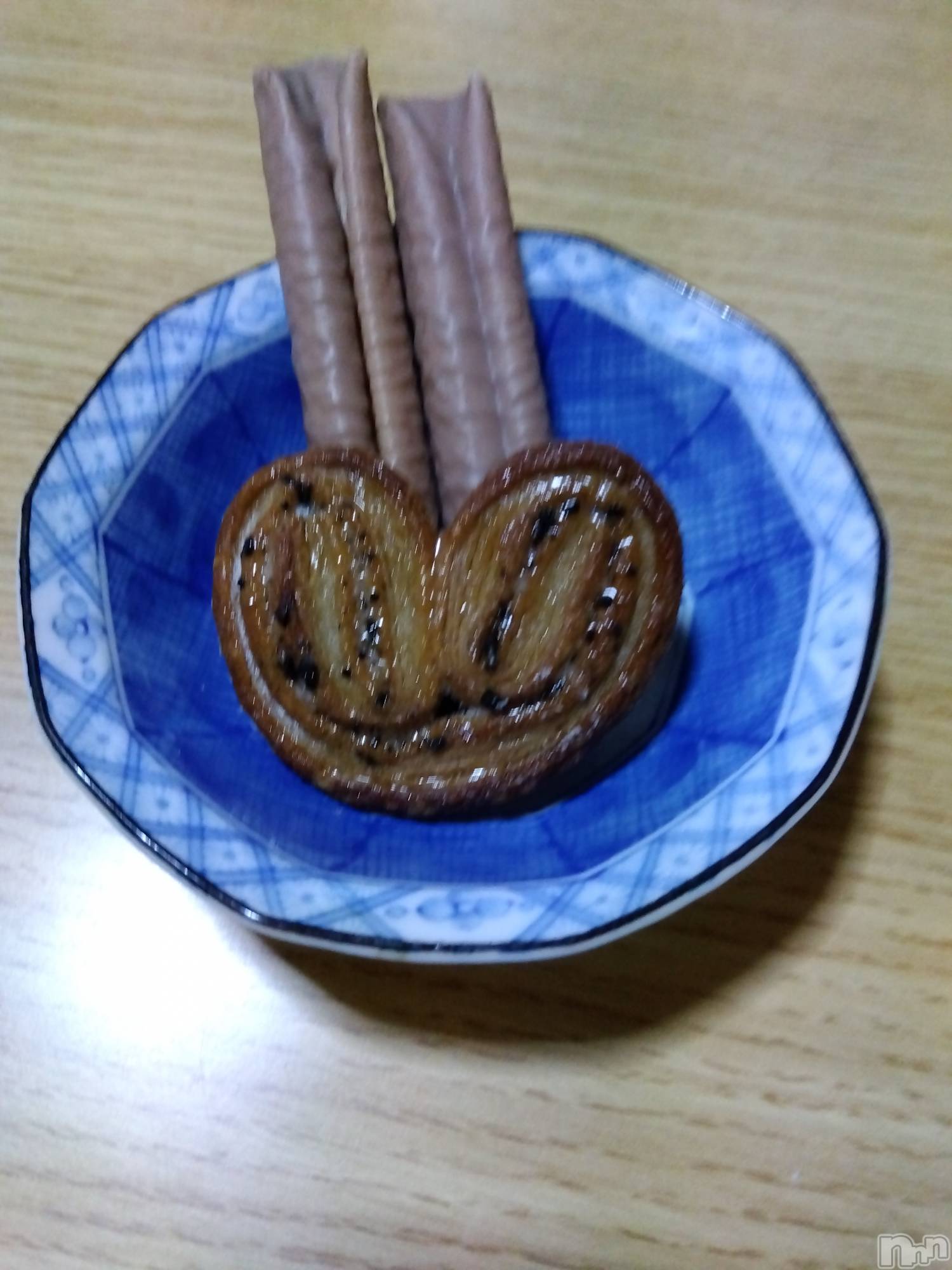 上越デリヘル上越最安値！奥様Deli急便(ジョウエツサイヤスネ！オクサマデリキュウビン)熟女エロパワー全開　あきほ(54)の2023年10月18日写メブログ「短時間ですがお誘い待ってます」