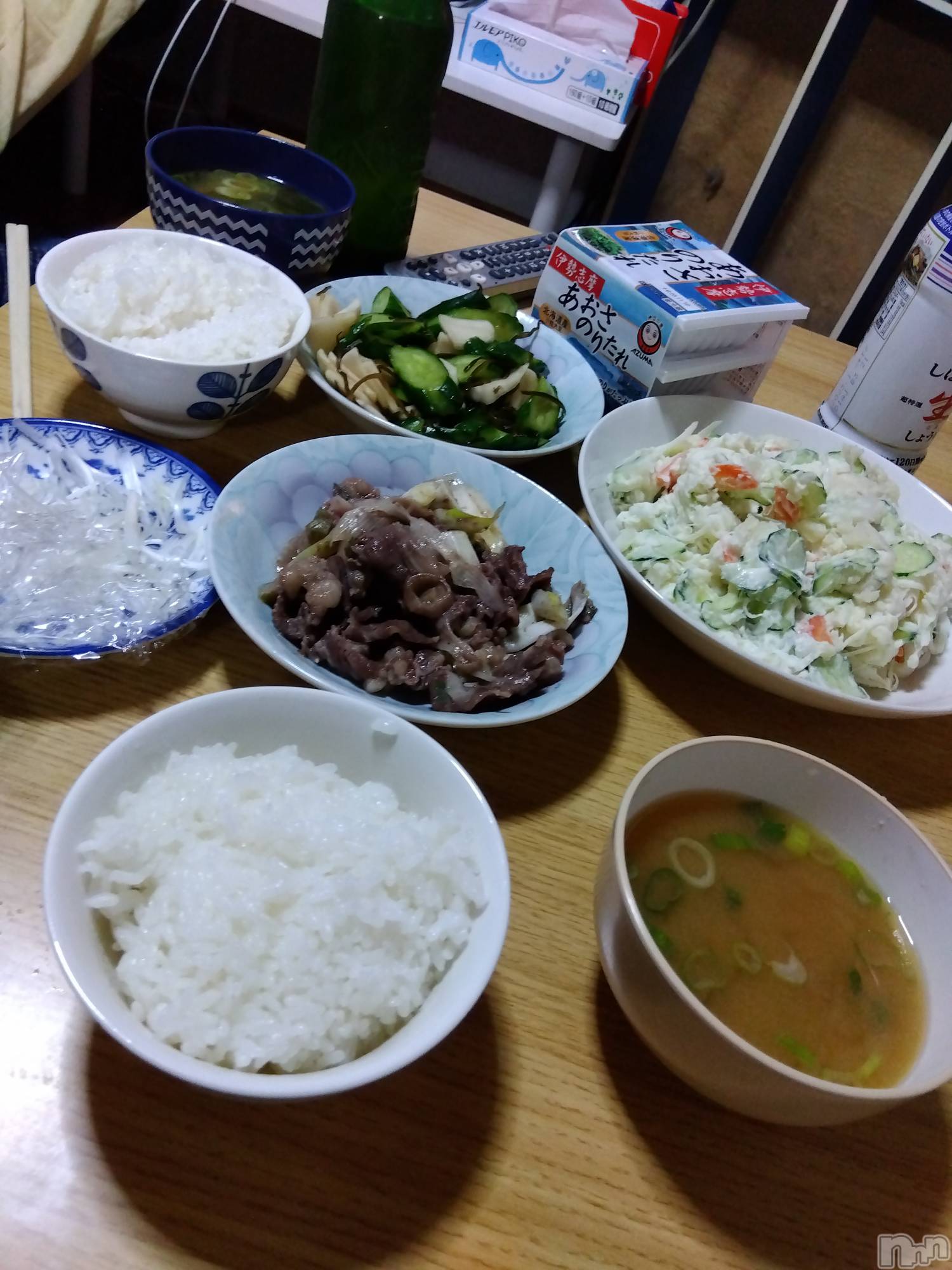 上越デリヘル上越最安値！奥様Deli急便(ジョウエツサイヤスネ！オクサマデリキュウビン)熟女エロパワー全開　あきほ(54)の2023年11月9日写メブログ「今日も宜しくお願いします」