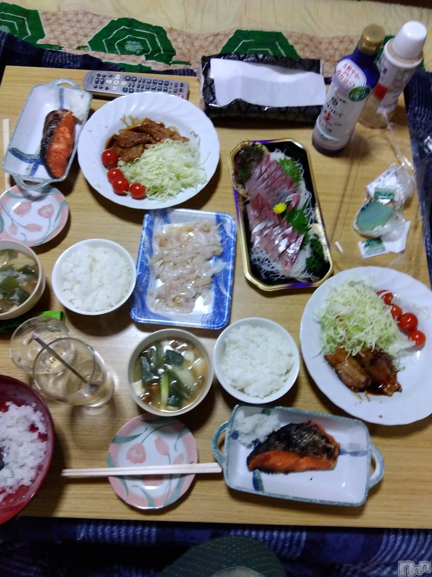 上越デリヘル上越最安値！奥様Deli急便(ジョウエツサイヤスネ！オクサマデリキュウビン)熟女エロパワー全開　あきほ(54)の2023年11月23日写メブログ「勤労感謝の日」