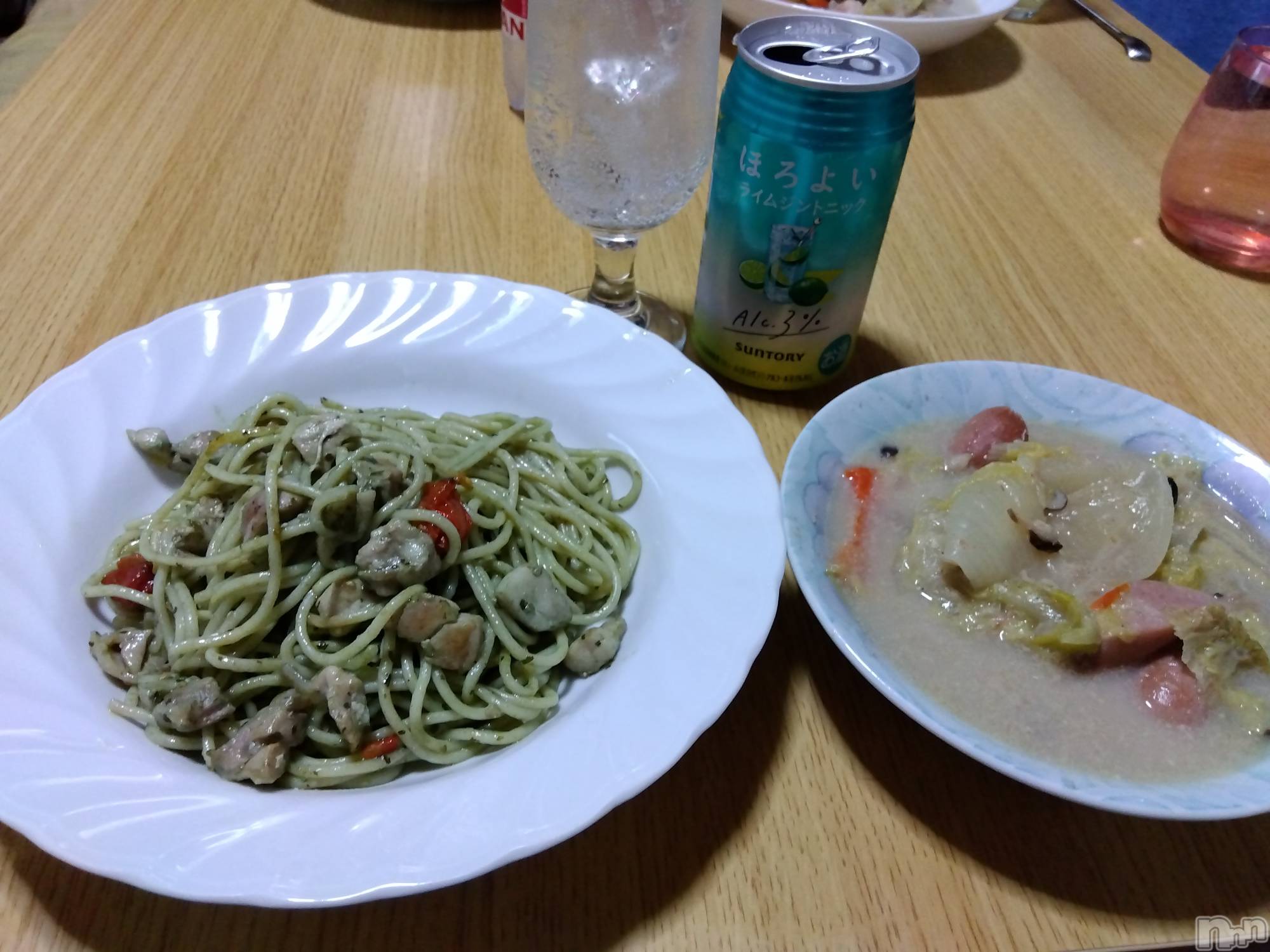 上越デリヘル上越最安値！奥様Deli急便(ジョウエツサイヤスネ！オクサマデリキュウビン)熟女エロパワー全開　あきほ(54)の2024年2月15日写メブログ「おはようございます(*^^*)」