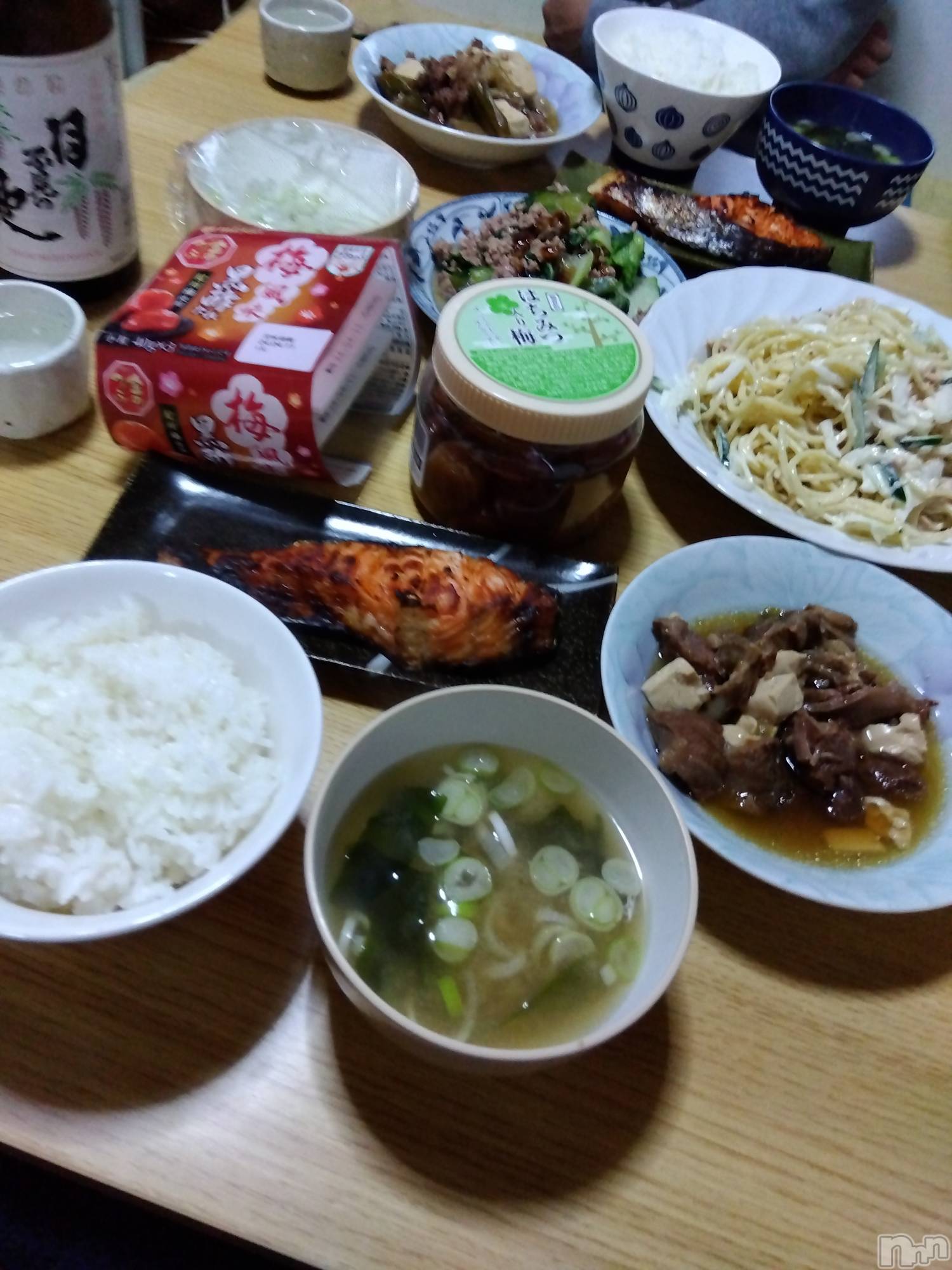 上越デリヘル上越最安値！奥様Deli急便(ジョウエツサイヤスネ！オクサマデリキュウビン)熟女エロパワー全開　あきほ(54)の2024年4月10日写メブログ「おはようございます😊熟女満開🌸☀️.°😊」