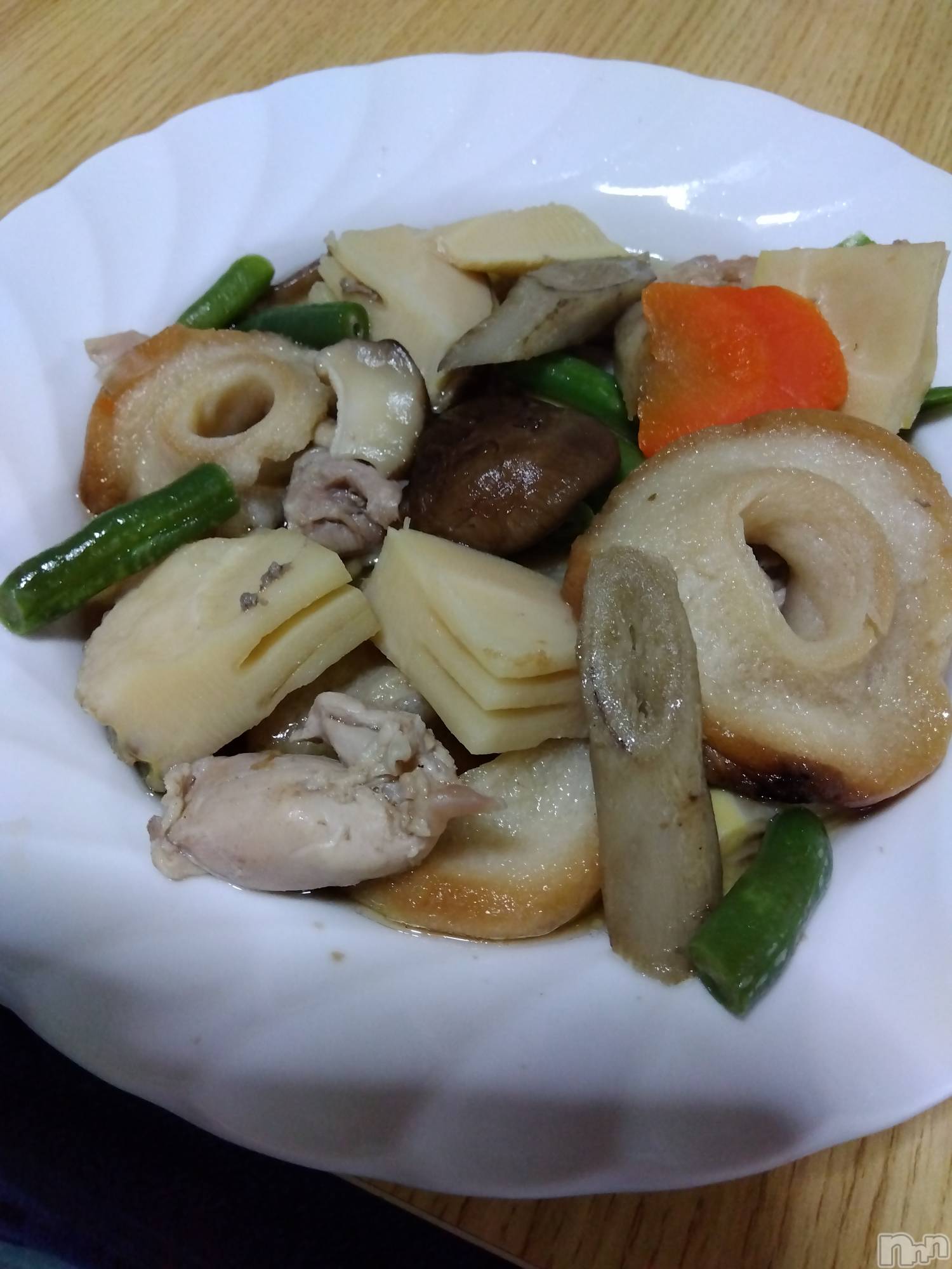 上越デリヘル上越最安値！奥様Deli急便(ジョウエツサイヤスネ！オクサマデリキュウビン)熟女エロパワー全開　あきほ(54)の2024年4月28日写メブログ「今日から5日間出勤します(*^^*)」