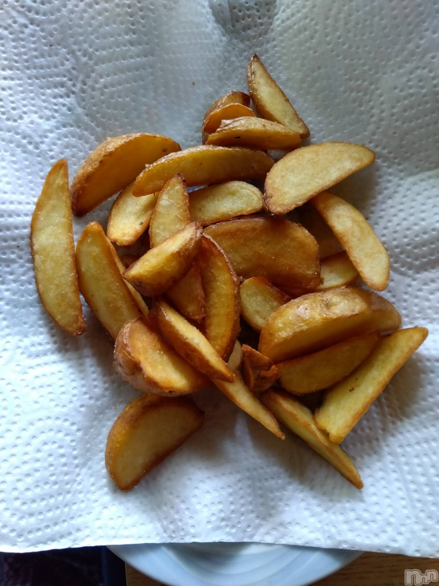 上越デリヘル上越最安値！奥様Deli急便(ジョウエツサイヤスネ！オクサマデリキュウビン)熟女エロパワー全開　あきほ(54)の2024年5月2日写メブログ「今日も宜しくね😊15:00受け付け終了」