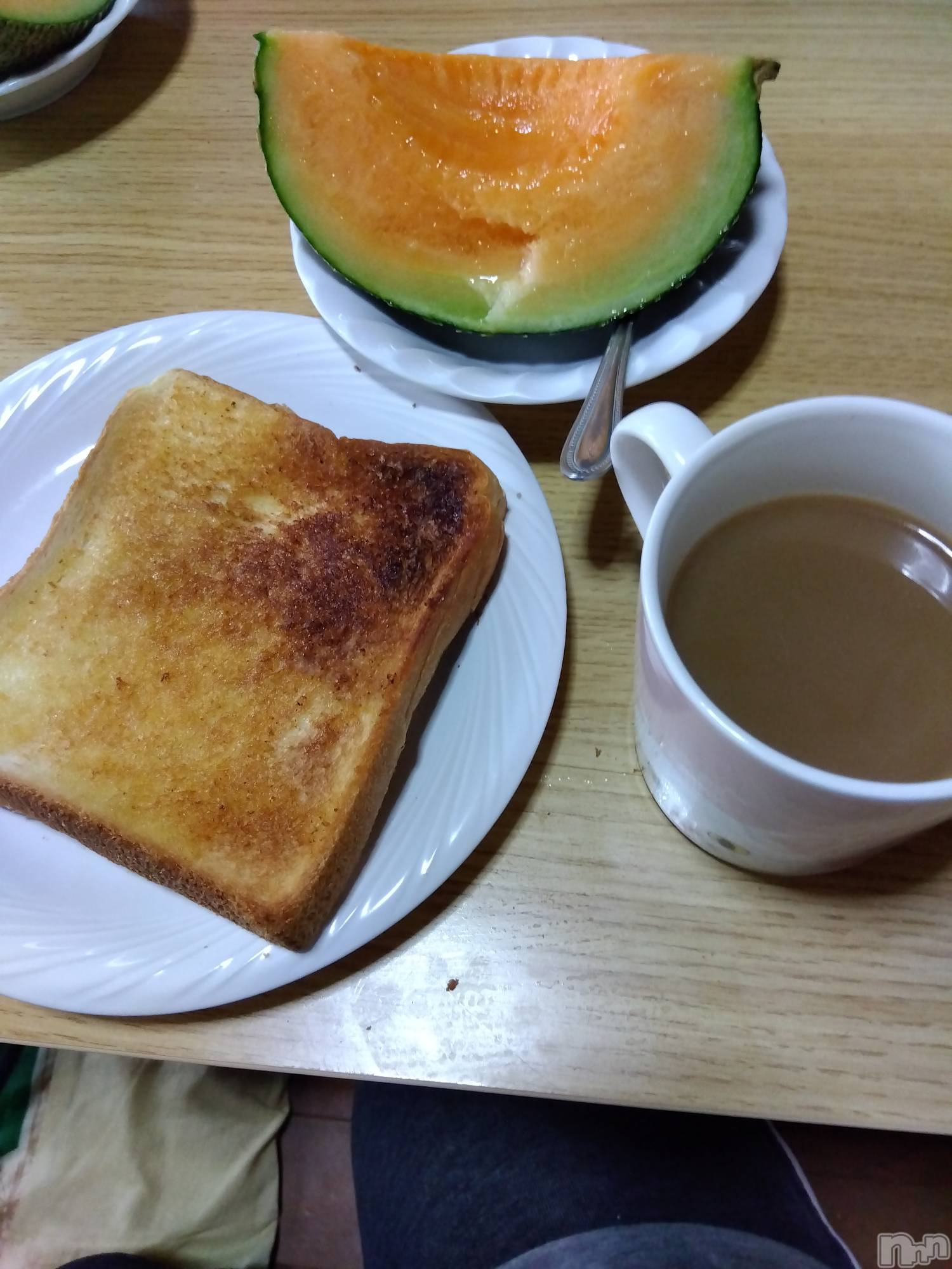 上越デリヘル上越最安値！奥様Deli急便(ジョウエツサイヤスネ！オクサマデリキュウビン)熟女エロパワー全開　あきほ(54)の2024年6月30日写メブログ「今日は」