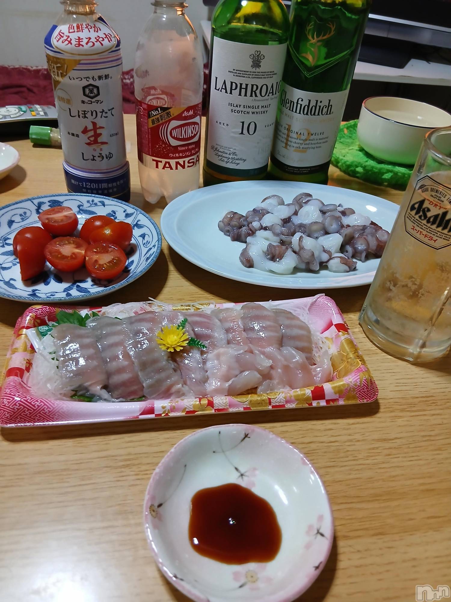 上越デリヘル上越最安値！奥様Deli急便(ジョウエツサイヤスネ！オクサマデリキュウビン)熟女エロパワー全開　あきほ(54)の2026年3月1日写メブログ「こんばんは☕」