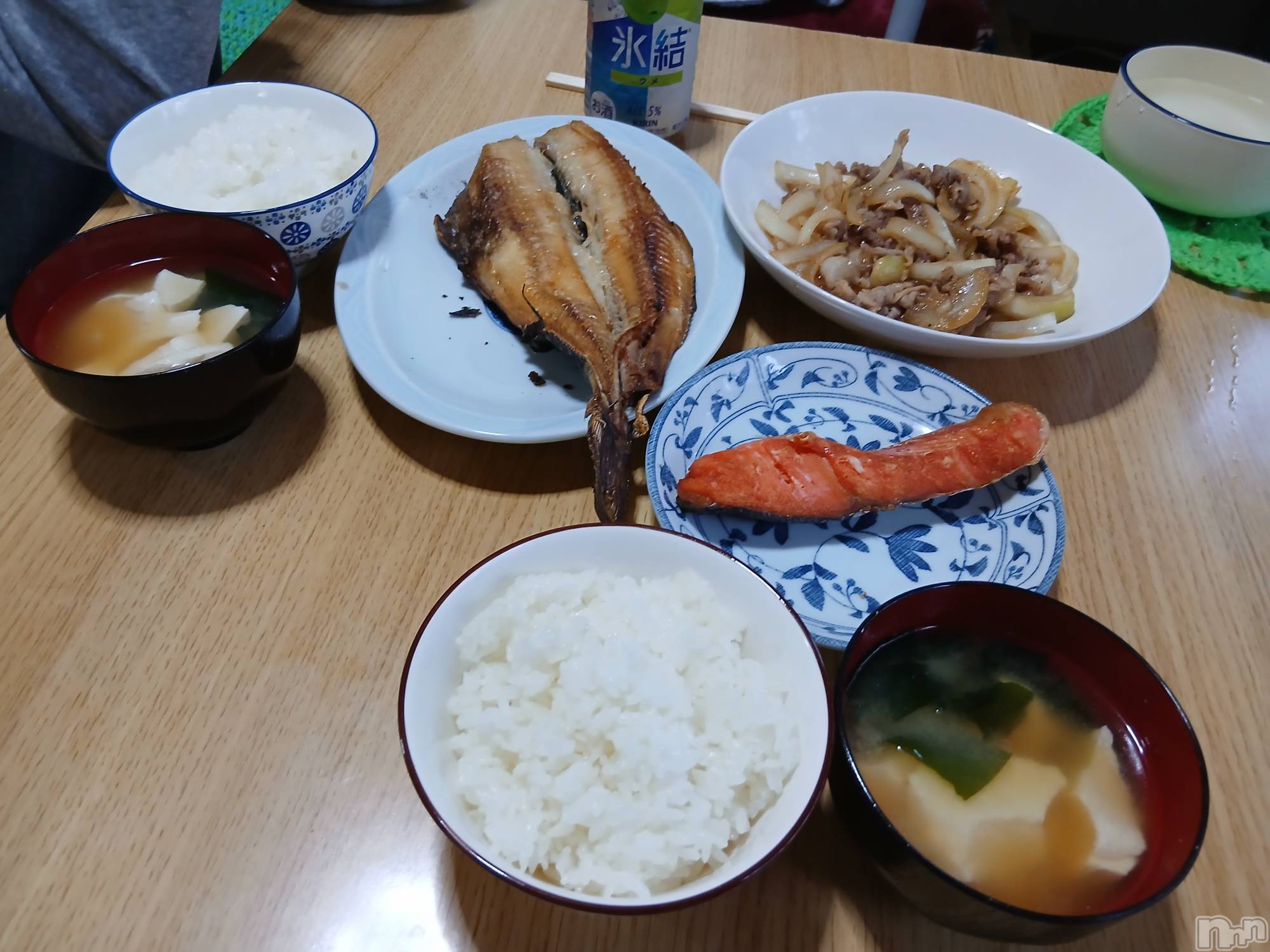 上越デリヘル上越最安値！奥様Deli急便(ジョウエツサイヤスネ！オクサマデリキュウビン)熟女エロパワー全開　あきほ(54)の2026年3月25日写メブログ「おはようございます🙇」