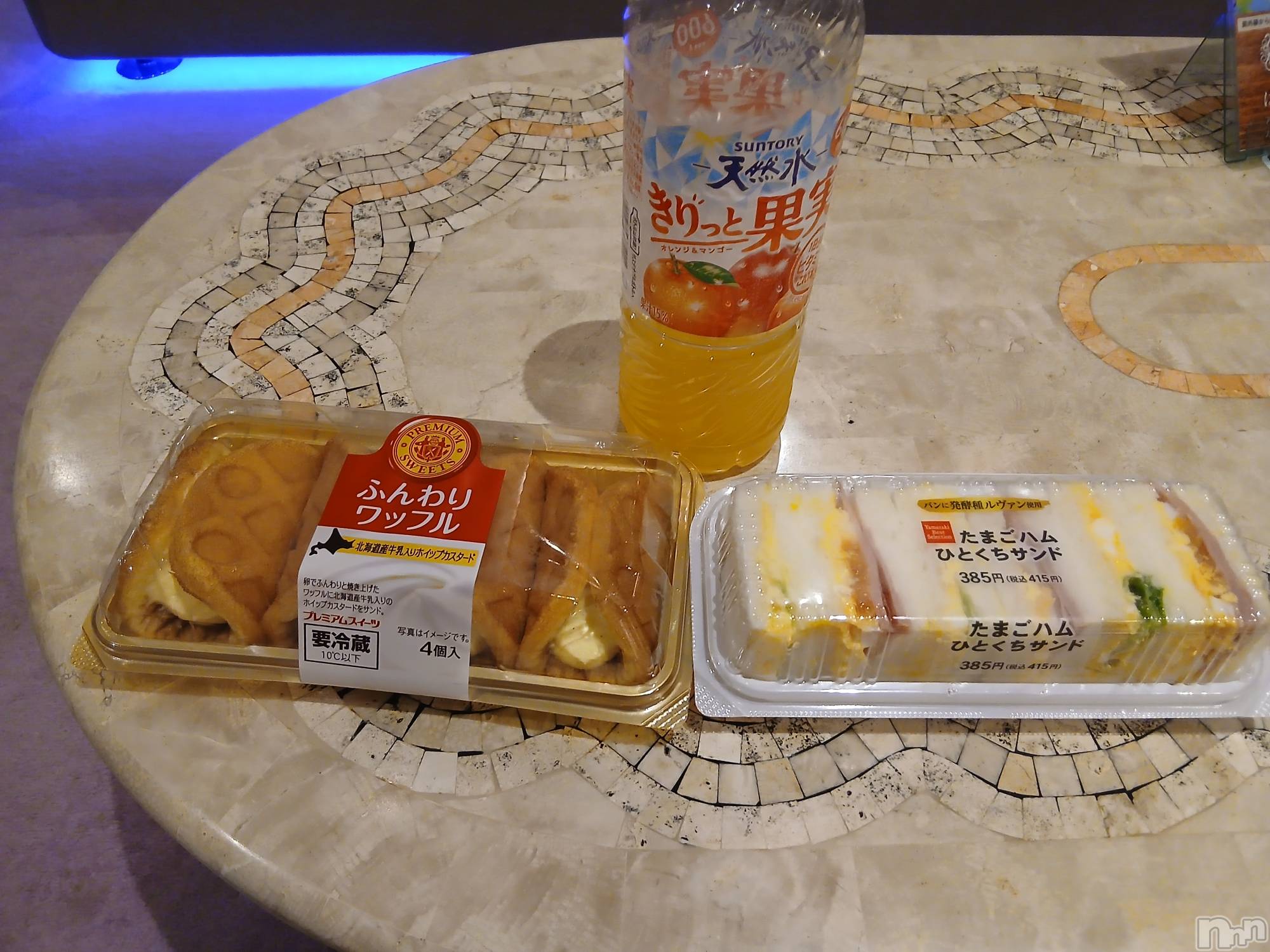 上越デリヘル上越最安値！奥様Deli急便(ジョウエツサイヤスネ！オクサマデリキュウビン)熟女エロパワー全開　あきほ(54)の2026年7月18日写メブログ「おはようございます🙇」