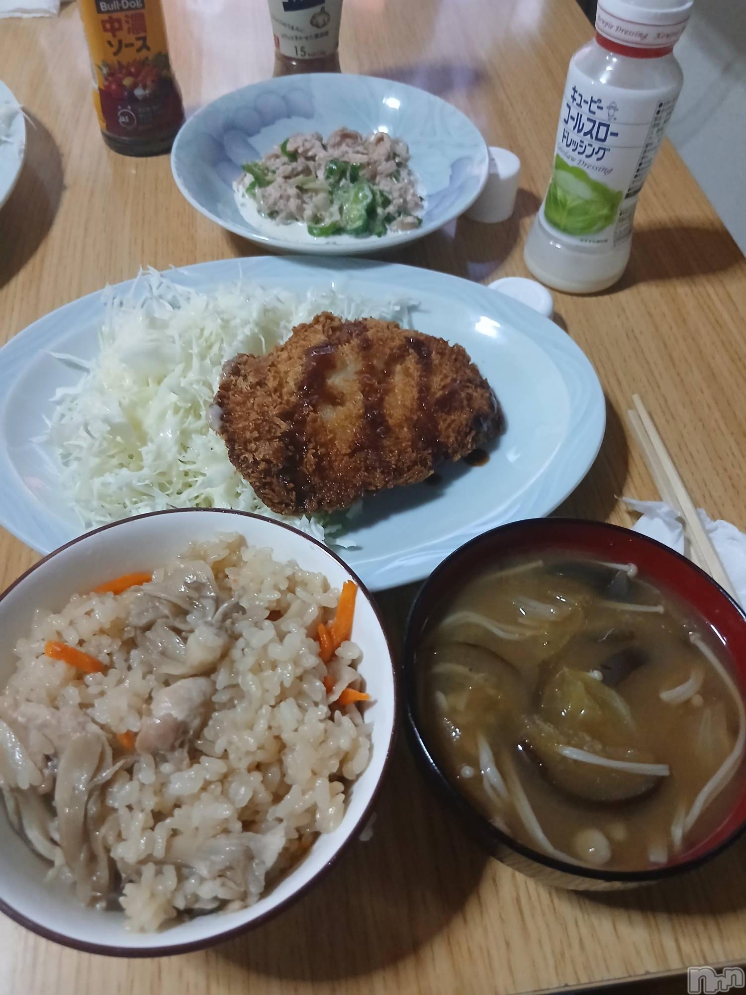 上越デリヘル上越最安値！奥様Deli急便(ジョウエツサイヤスネ！オクサマデリキュウビン)熟女エロパワー全開　あきほ(54)の2026年9月19日写メブログ「早い者勝ちだよん♥️」