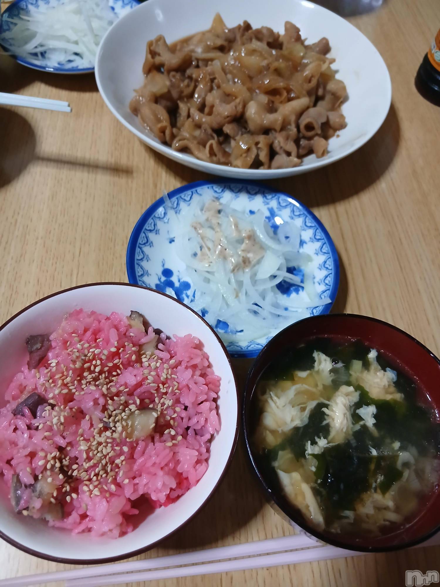 上越デリヘル上越最安値！奥様Deli急便(ジョウエツサイヤスネ！オクサマデリキュウビン)熟女エロパワー全開　あきほ(54)の2026年10月17日写メブログ「土日も出勤するよ」