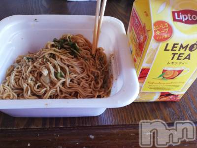 上越デリヘル 上越最安値！奥様Deli急便(ジョウエツサイヤスネ！オクサマデリキュウビン) 熟女エロパワー全開　あきほ(54)の11月25日写メブログ「お昼ご飯☺️」