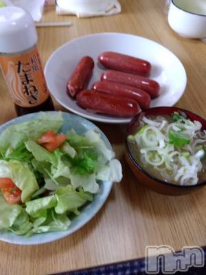 上越デリヘル 上越最安値！奥様Deli急便(ジョウエツサイヤスネ！オクサマデリキュウビン) 熟女エロパワー全開　あきほ(54)の11月24日写メブログ「おはようございます☕朝晩寒いね😖🍃」