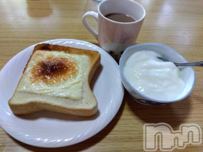 上越デリヘル 上越最安値！奥様Deli急便(ジョウエツサイヤスネ！オクサマデリキュウビン) 熟女エロパワー全開　あきほ(54)の4月16日写メブログ「今日も熟女満開🌸」