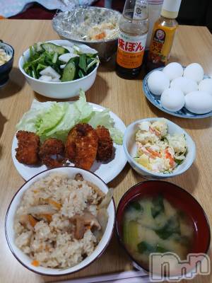 上越デリヘル 上越最安値！奥様Deli急便(ジョウエツサイヤスネ！オクサマデリキュウビン) 熟女エロパワー全開　あきほ(54)の4月7日写メブログ「おはようございます🙇」