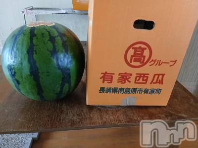 上越デリヘル 上越最安値！奥様Deli急便(ジョウエツサイヤスネ！オクサマデリキュウビン) 熟女エロパワー全開　あきほ(54)の4月17日写メブログ「長崎のスイカ屋さんから届いたよ🍉」