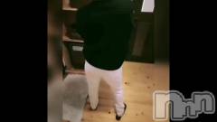 上田発デリヘル人妻華道 上田店(ヒトヅマハナミチウエダテン) 【熟女】小雪(54)の1月16日動画「ド派手に脱いでます♪」