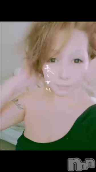 【熟女】小雪の動画 接吻…Kiss