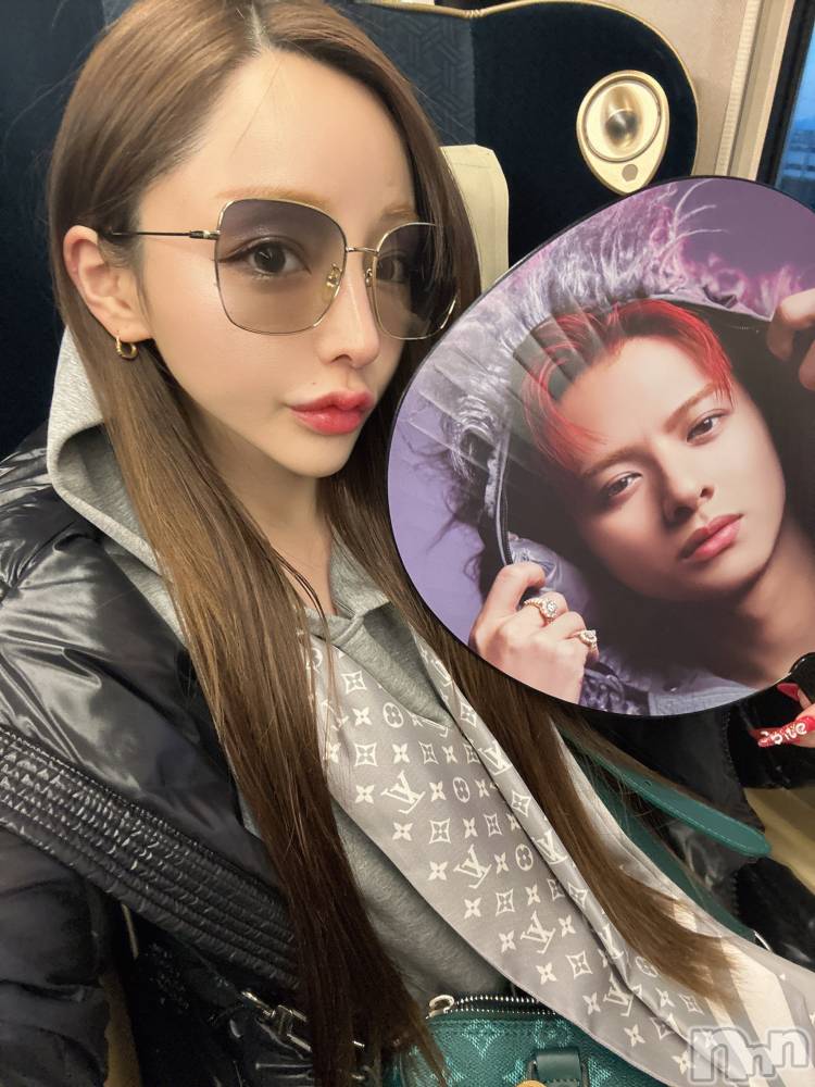 ��Į����Х��顦�����Lounge R Style(�饦�󥸥����륹������) �ܥ���1��22���̥�֥����֤�💗��💗��💗��💗���