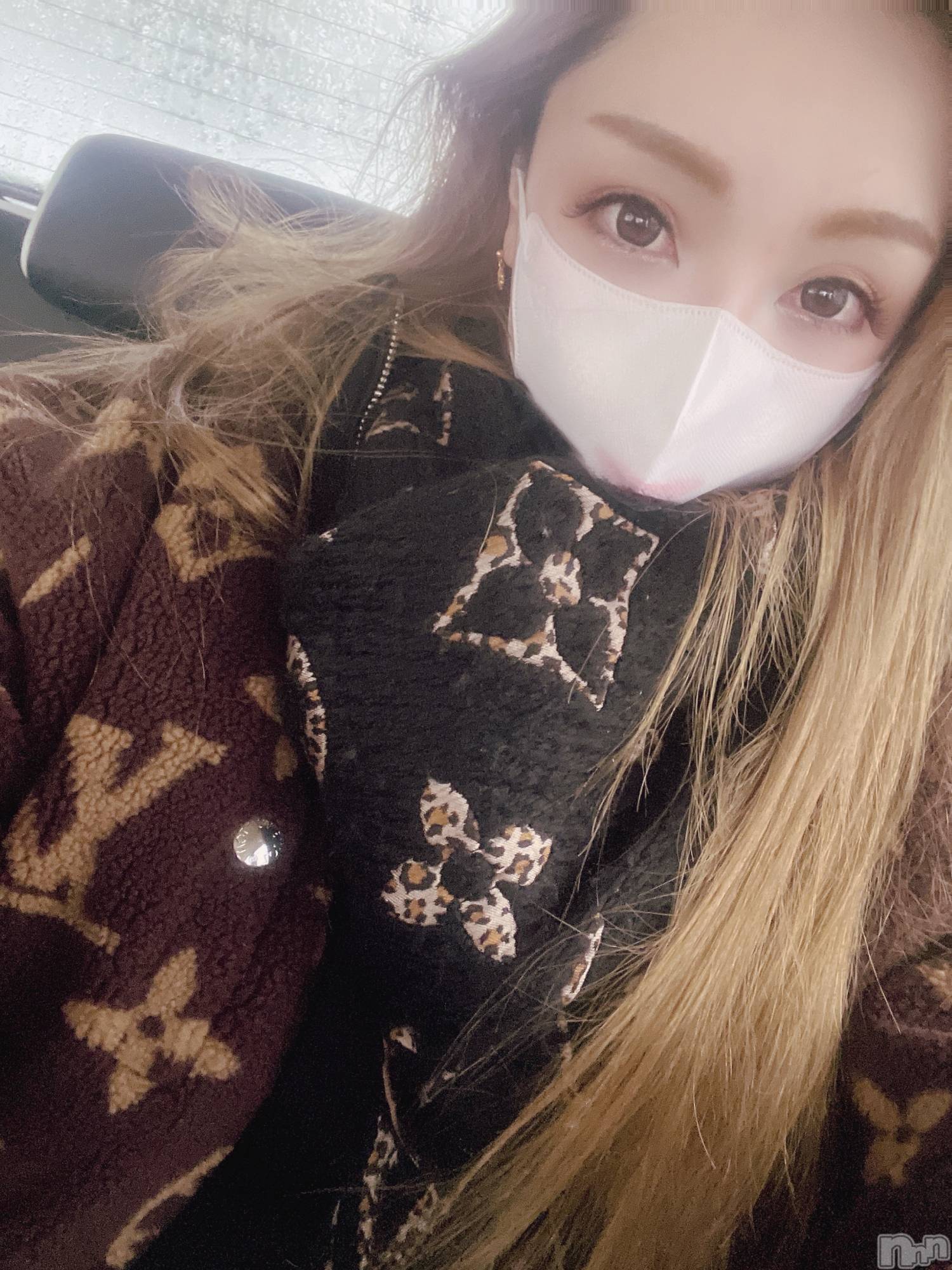 ĮХ顦Lounge R Style(饦󥸥륹) 2022ǯ114̥֥֤ह❄⛄