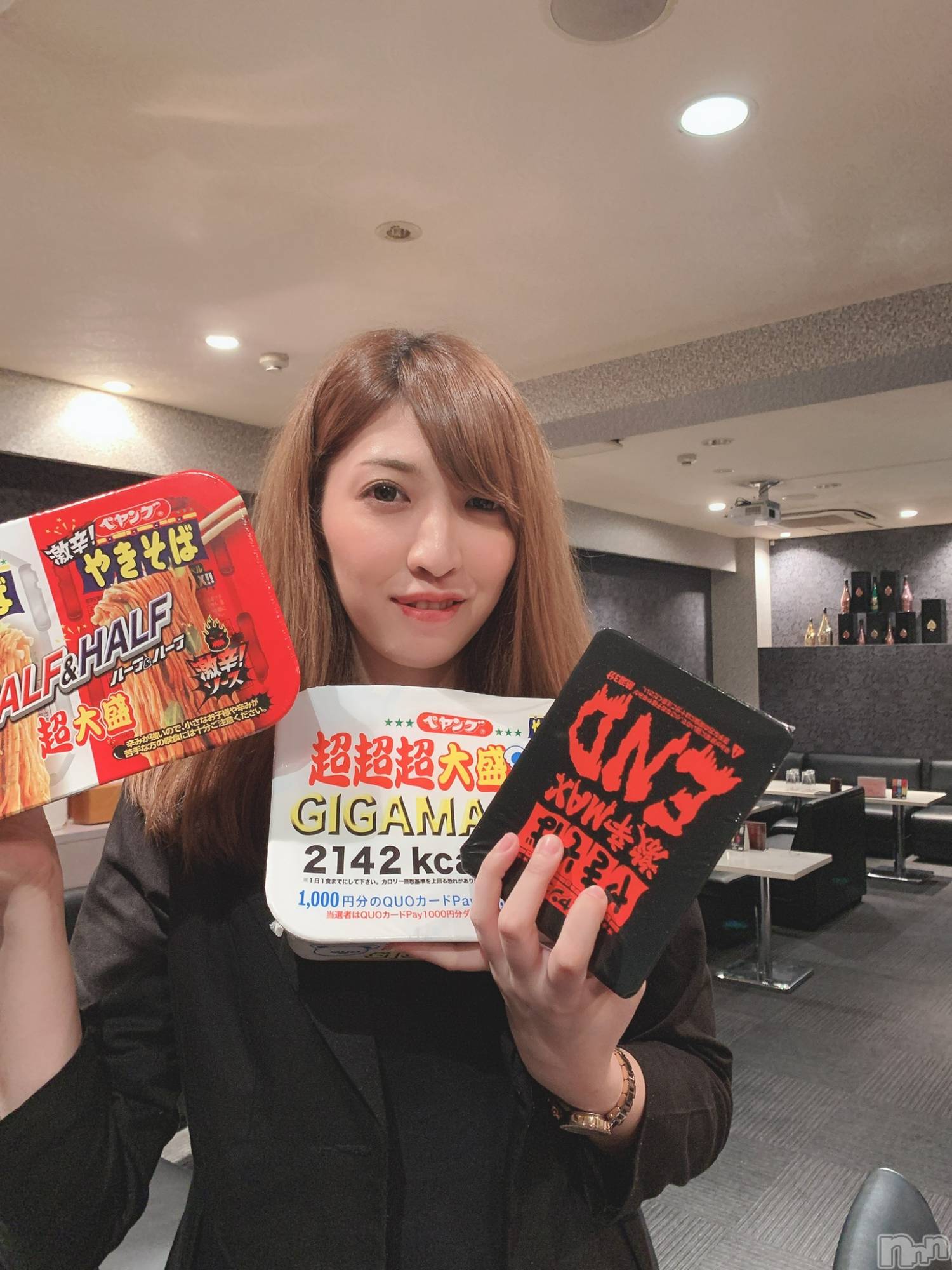 ĮХ顦Lounge R Style(饦󥸥륹) 2022ǯ217ֵ̥֥ޤ