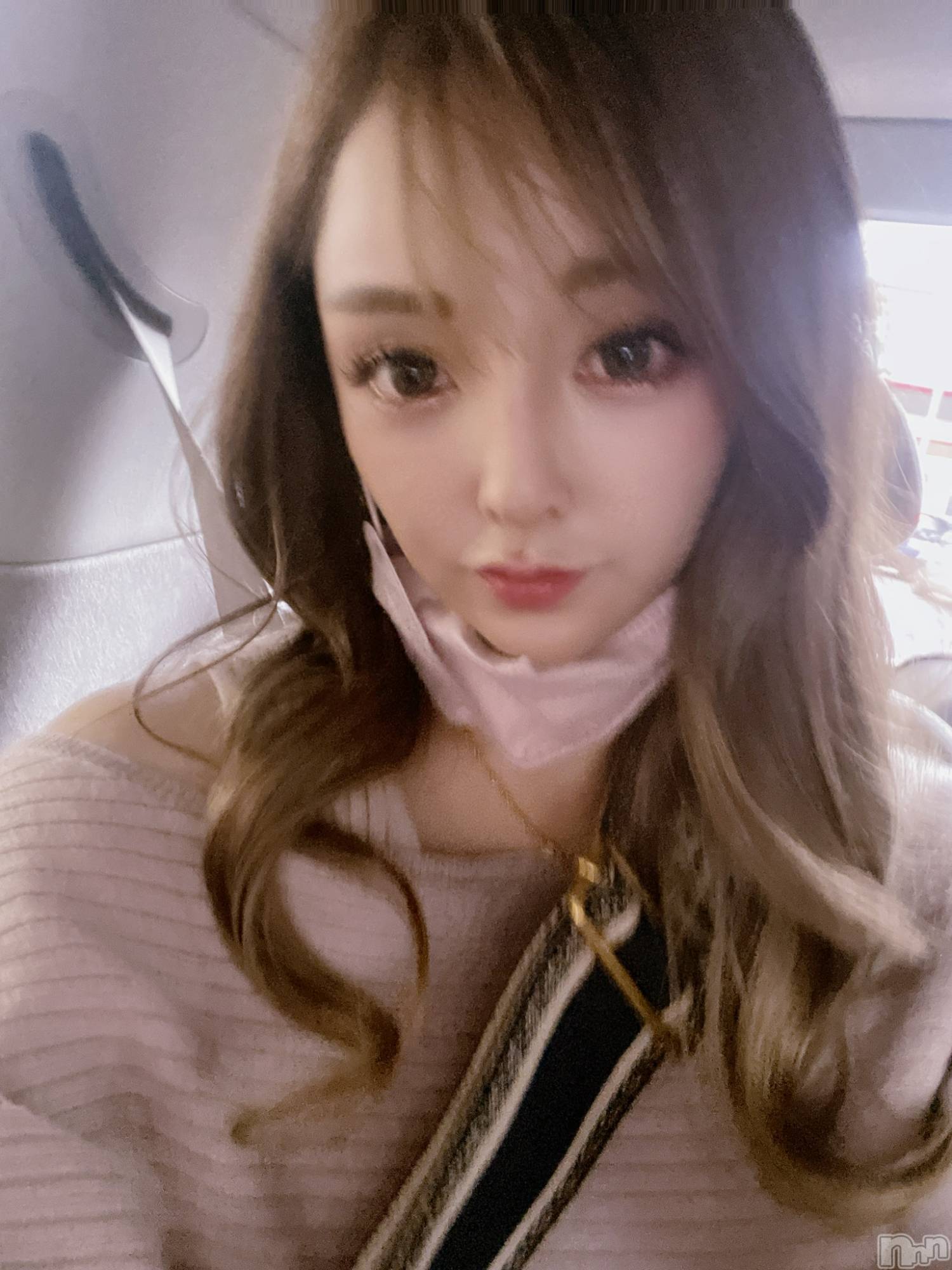 ĮХ顦Lounge R Style(饦󥸥륹) 2022ǯ531̥֥֤֤Ƥ뤯餤