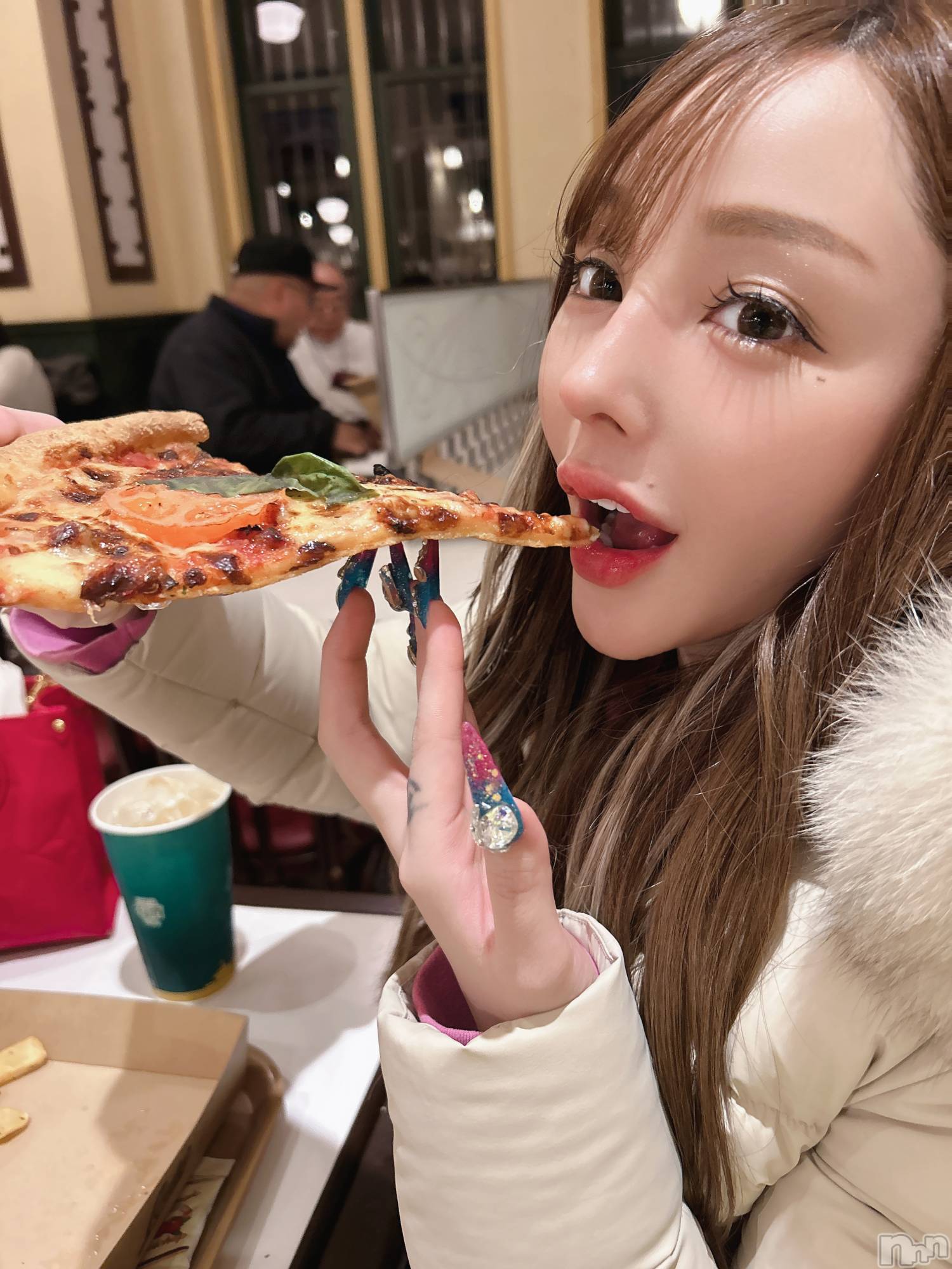 ĮХ顦Lounge R Style(饦󥸥륹) 2024ǯ916̥֥ʤΤ餻