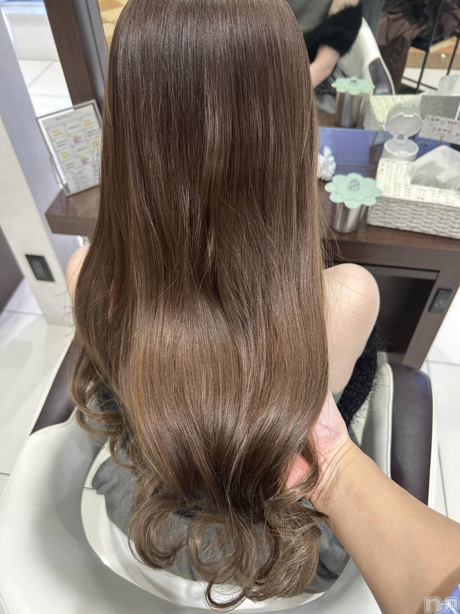 ĮХ顦Lounge R Style(饦󥸥륹) 2025ǯ63̥֥ΤäƤ롩