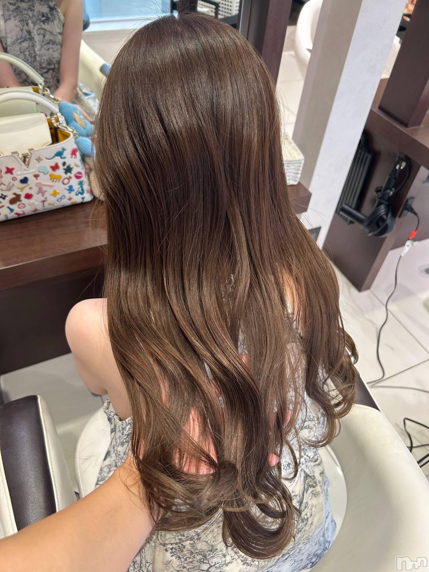 ĮХ顦Lounge R Style(饦󥸥륹) 2025ǯ93̥֥👼