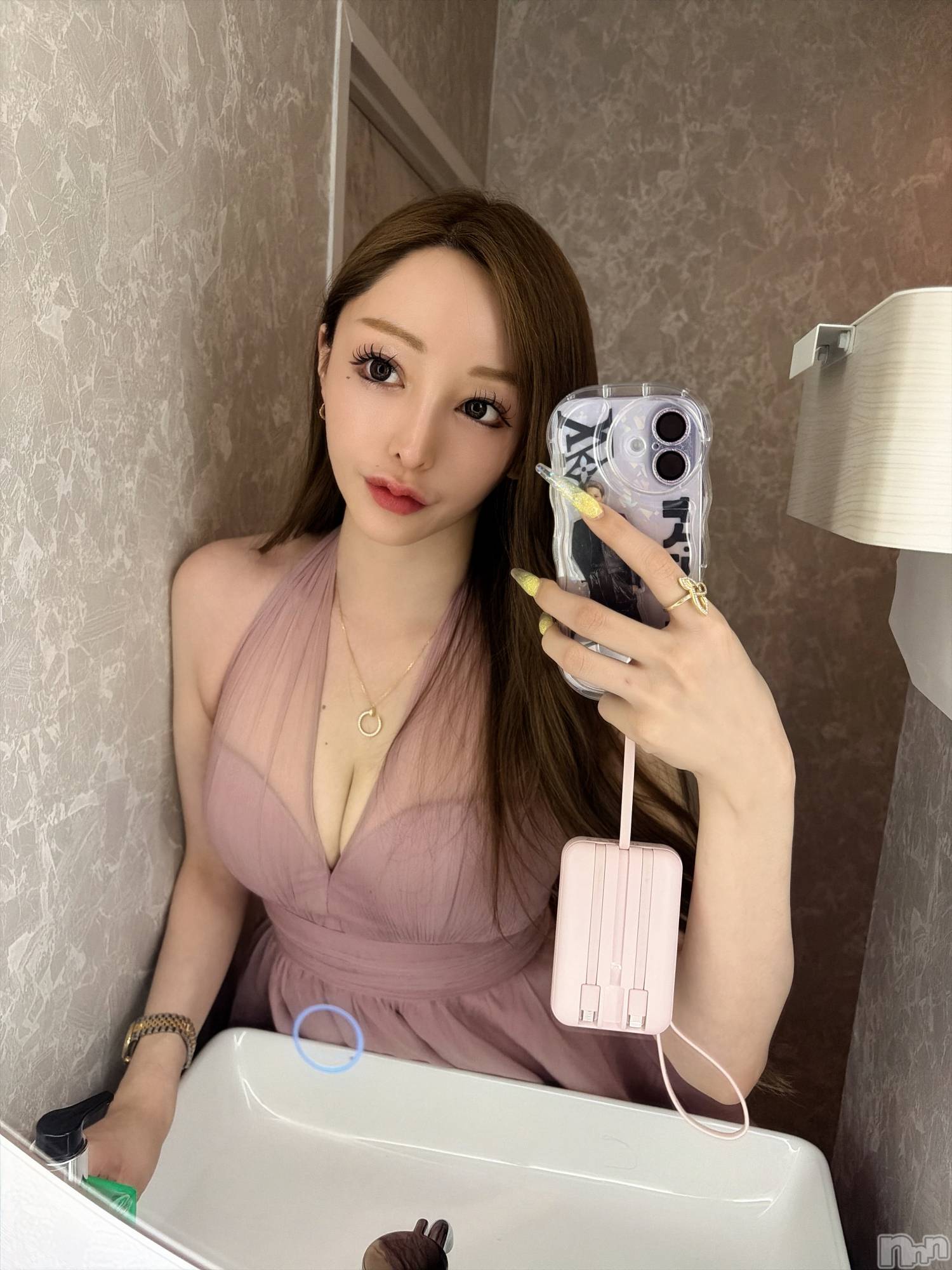 ��Į����Х��顦�����Lounge R Style(�饦�󥸥����륹������) ��2026ǯ6��12���̥�֥����֤��Ƥ��ơ�