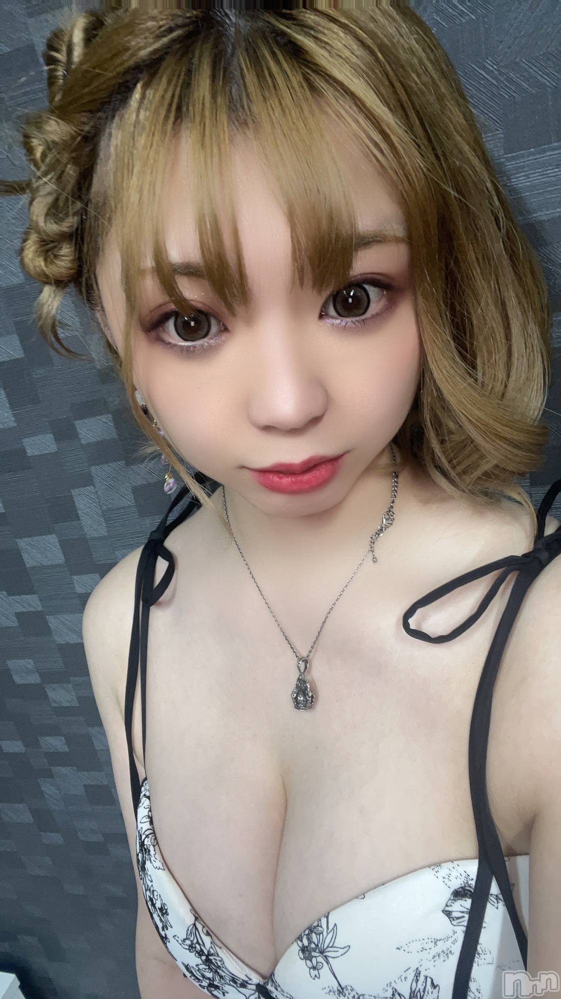 ��Į����Х��顦�����Lounge R Style(�饦�󥸥����륹������) ��2026ǯ4��8���̥�֥������Ի׵ġ�