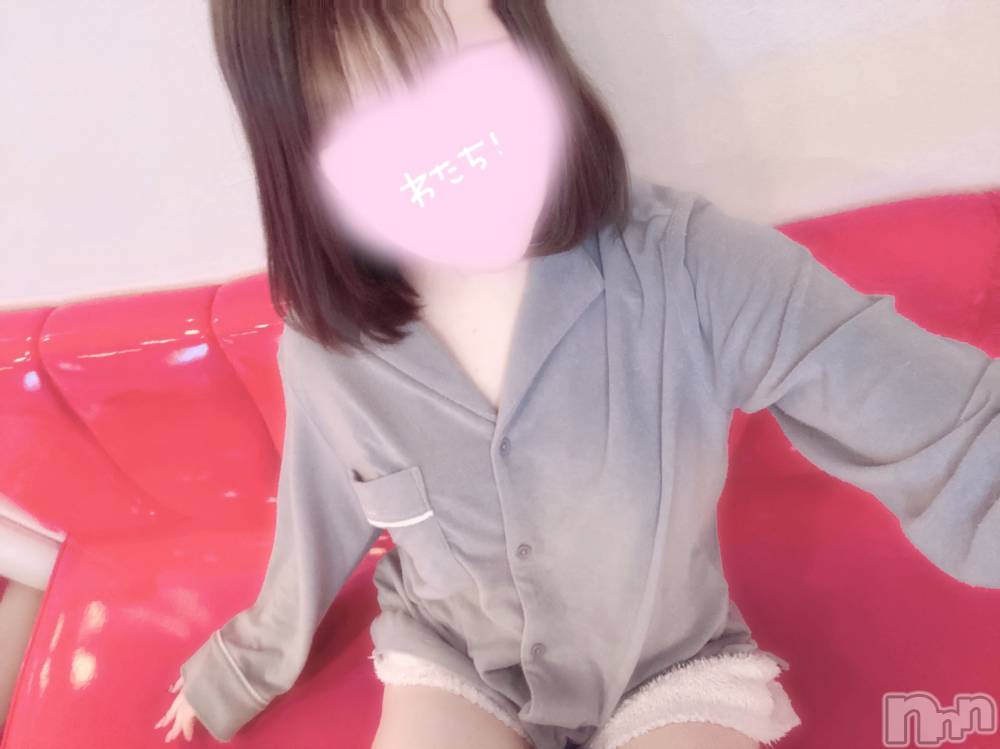 新潟手コキsleepy girl(スリーピーガール) あいらちゃん(22)の11月14日写メブログ「ふと気になったんだけどもさ💭」